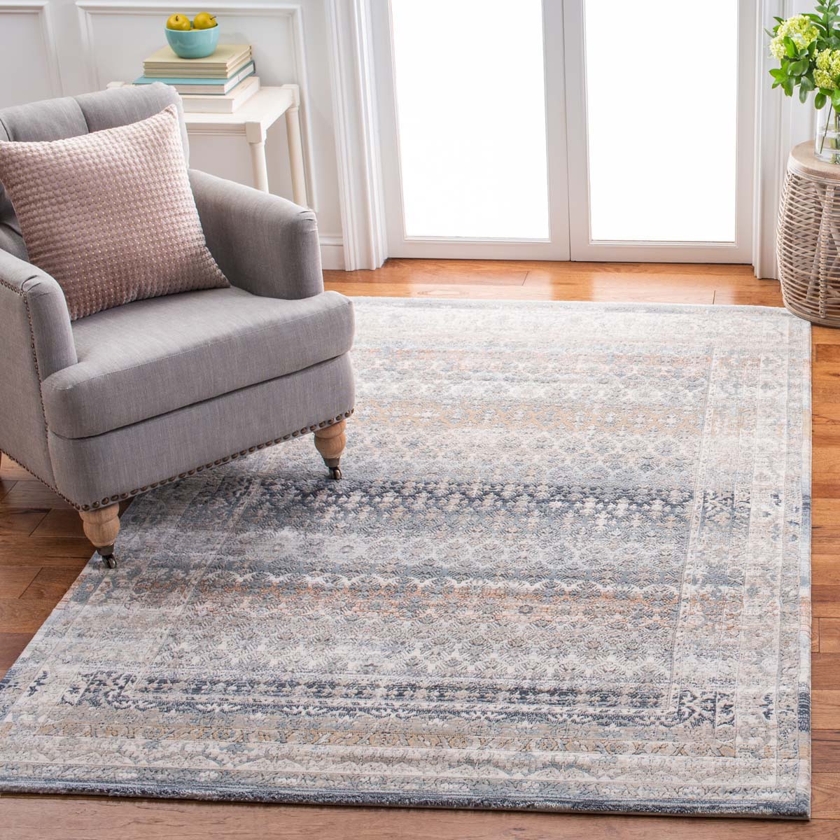 Martha Stewart 646 Rug | Martha Stewart - MSR646 - Cream / Grey