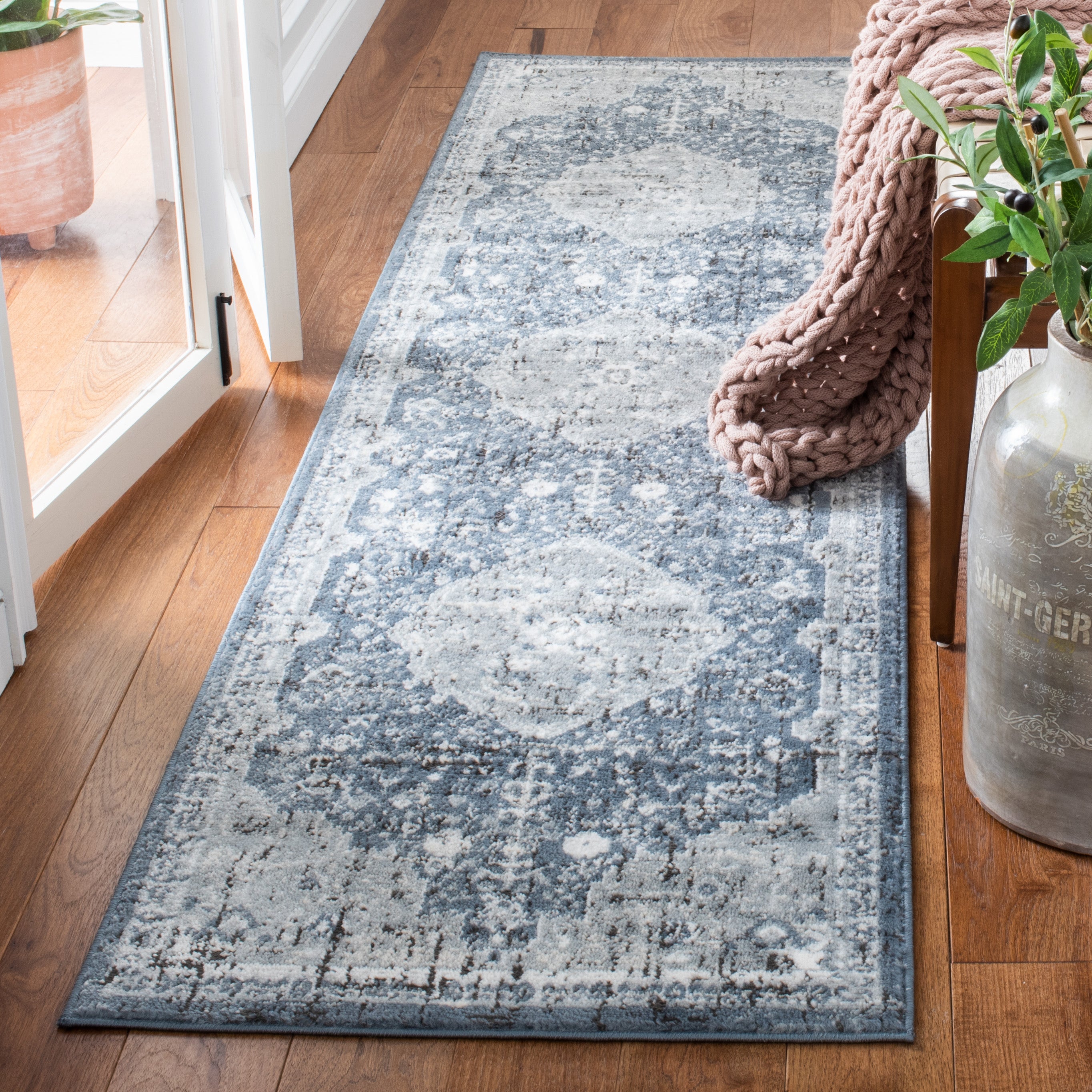 Martha Stewart 858 Rug | Martha Stewart - MSR858