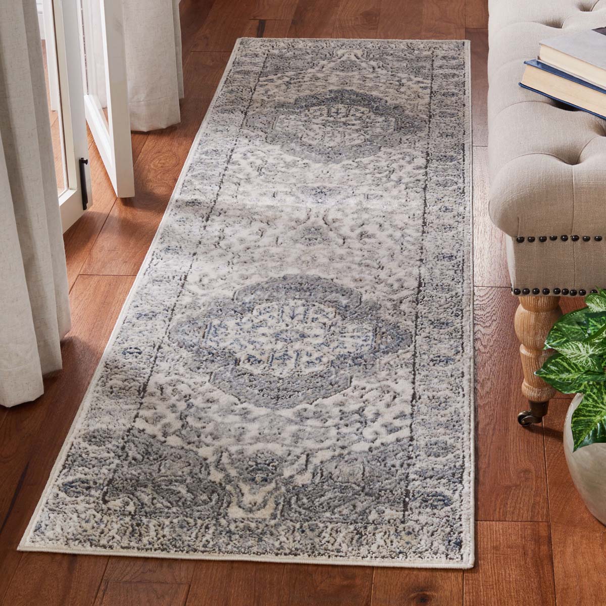 Martha Stewart 867 Rug | Martha Stewart - MSR867 - Ivory / Grey