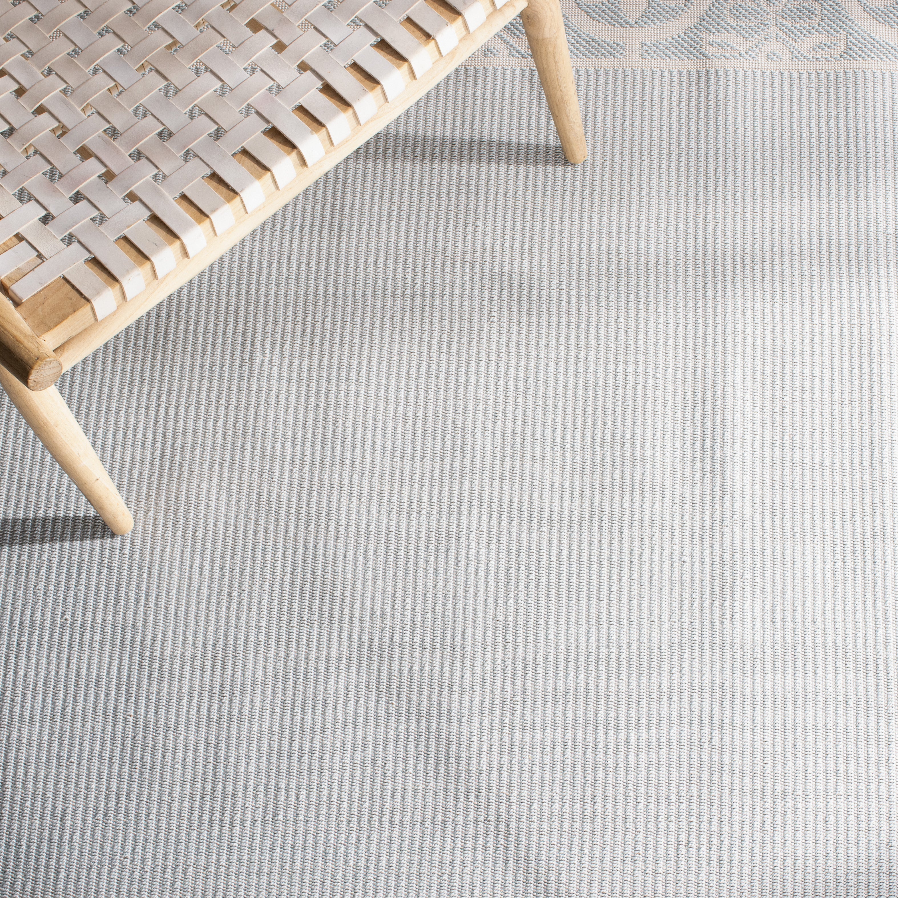 Indoor Outdoor 338 Rug | Martha Stewart - MSRO338