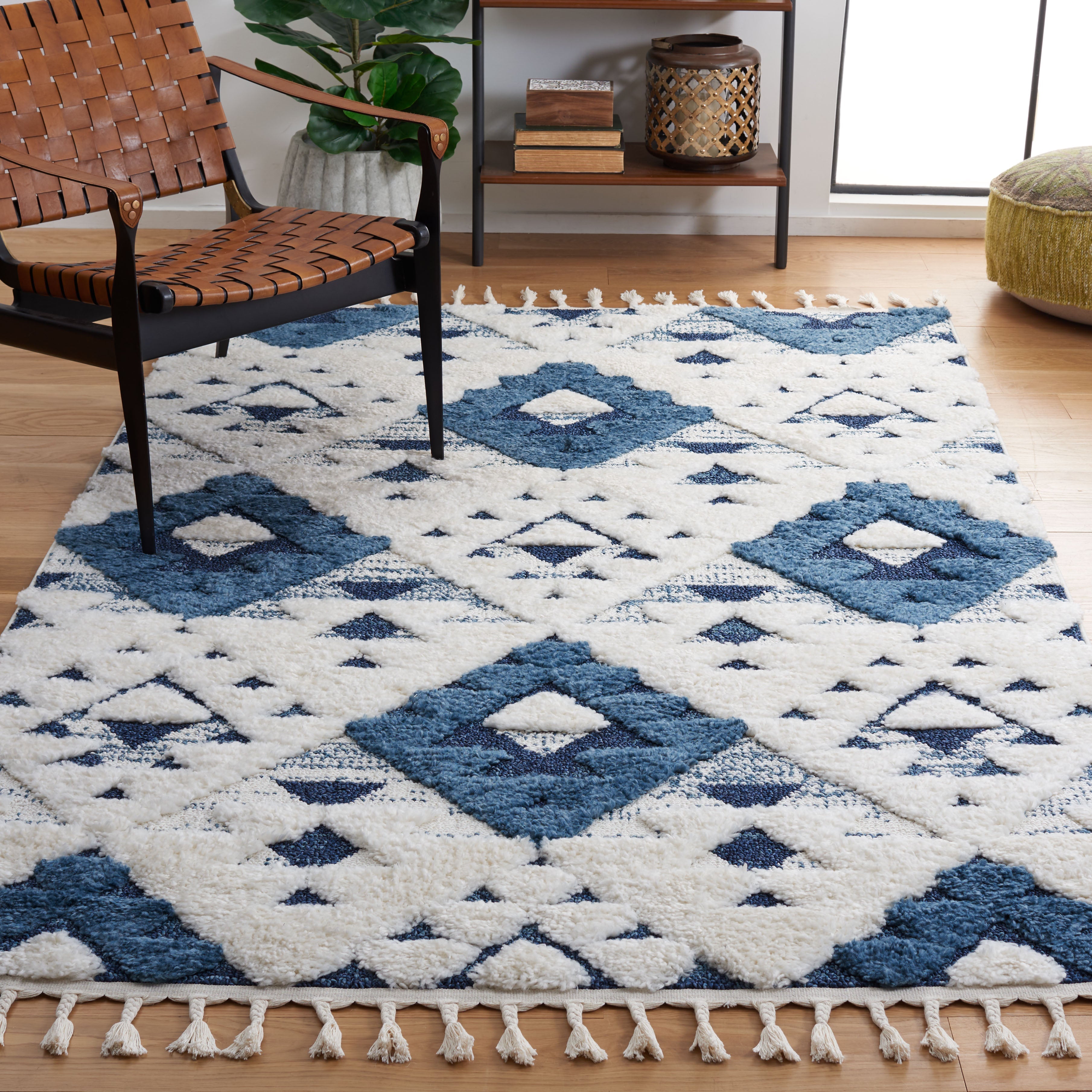 Blue / Ivory
