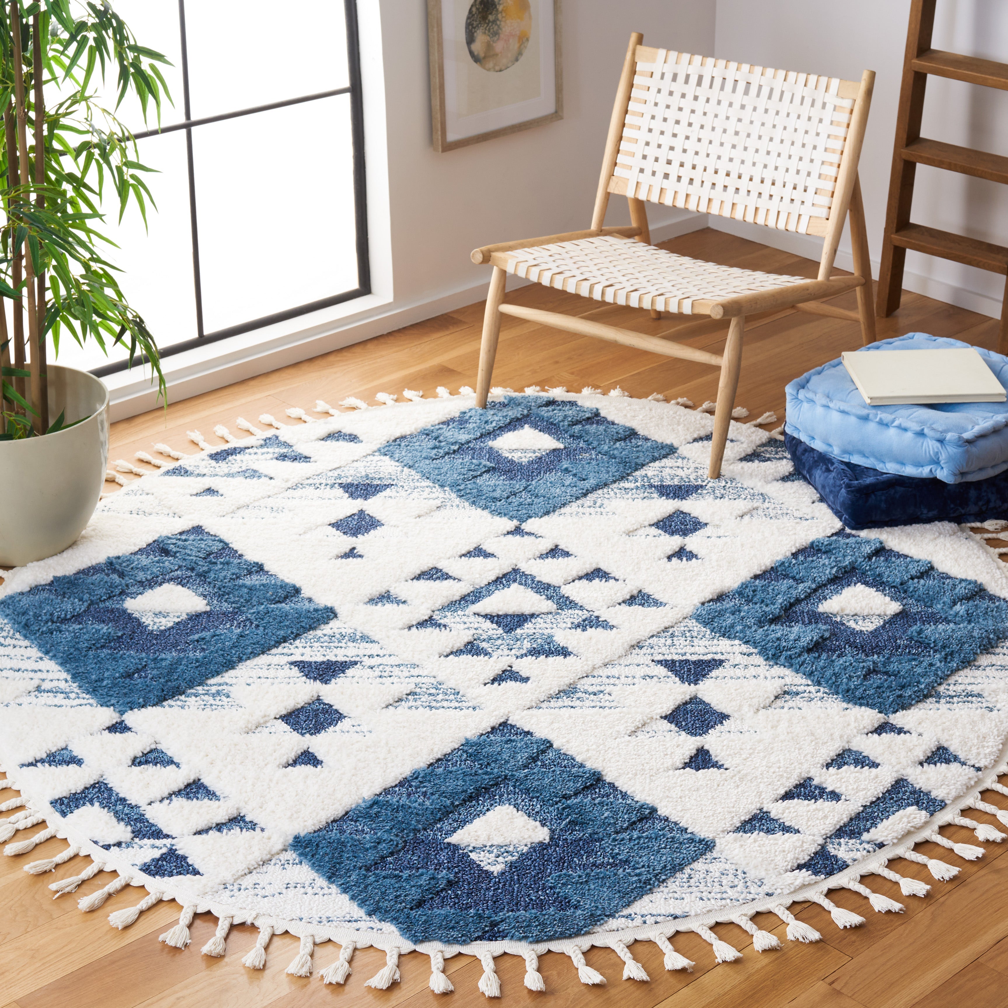Blue / Ivory
