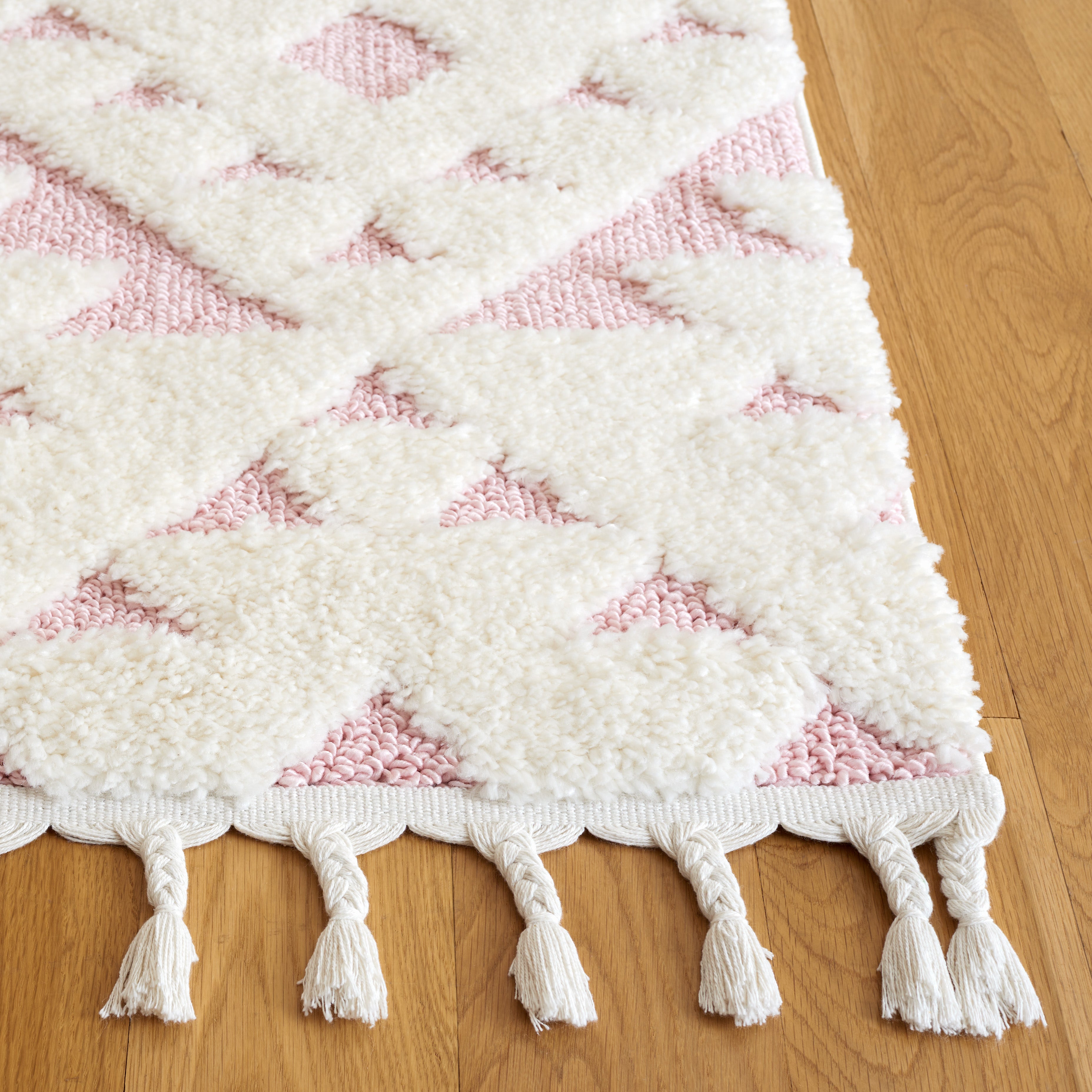 Ivory / Pink