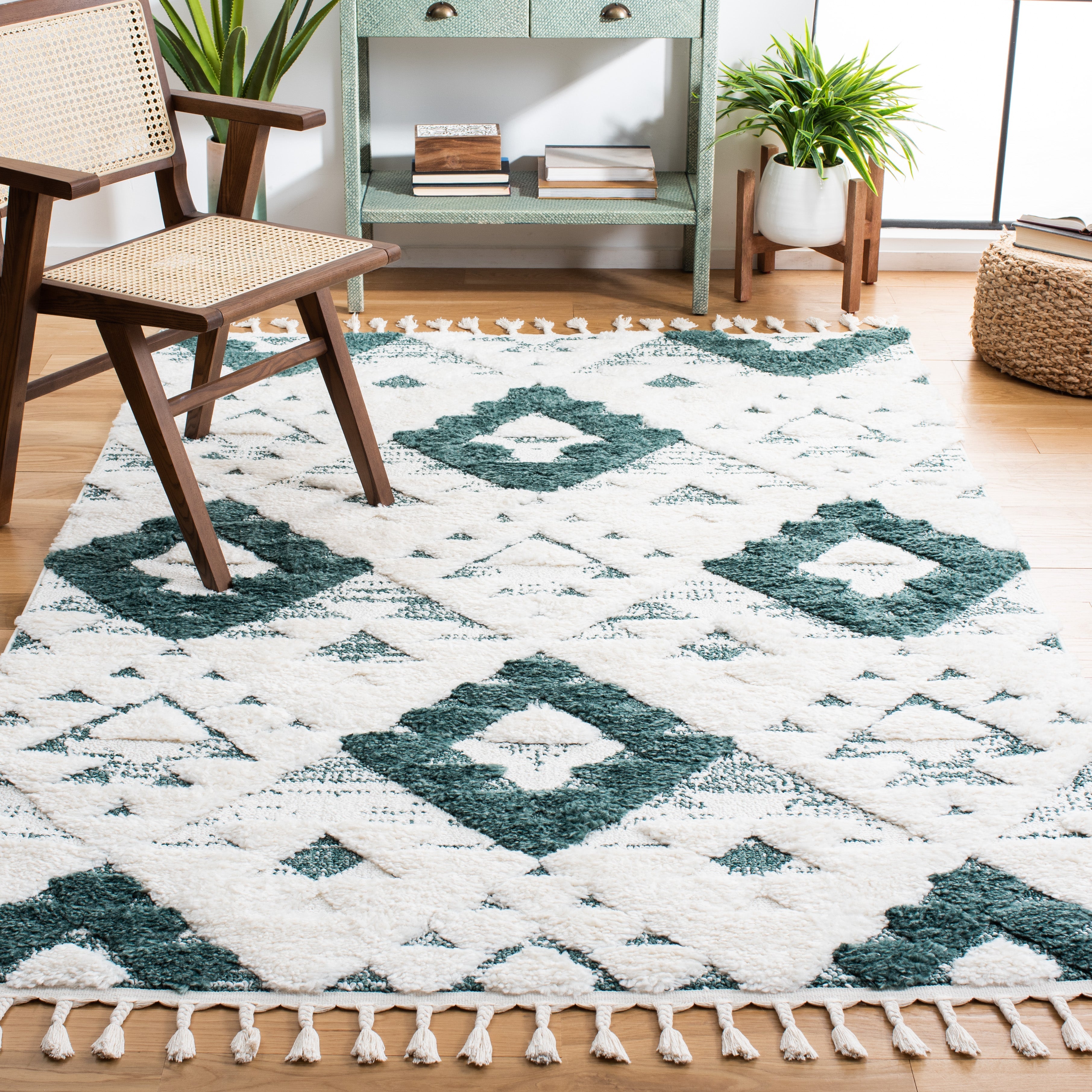Green / Ivory