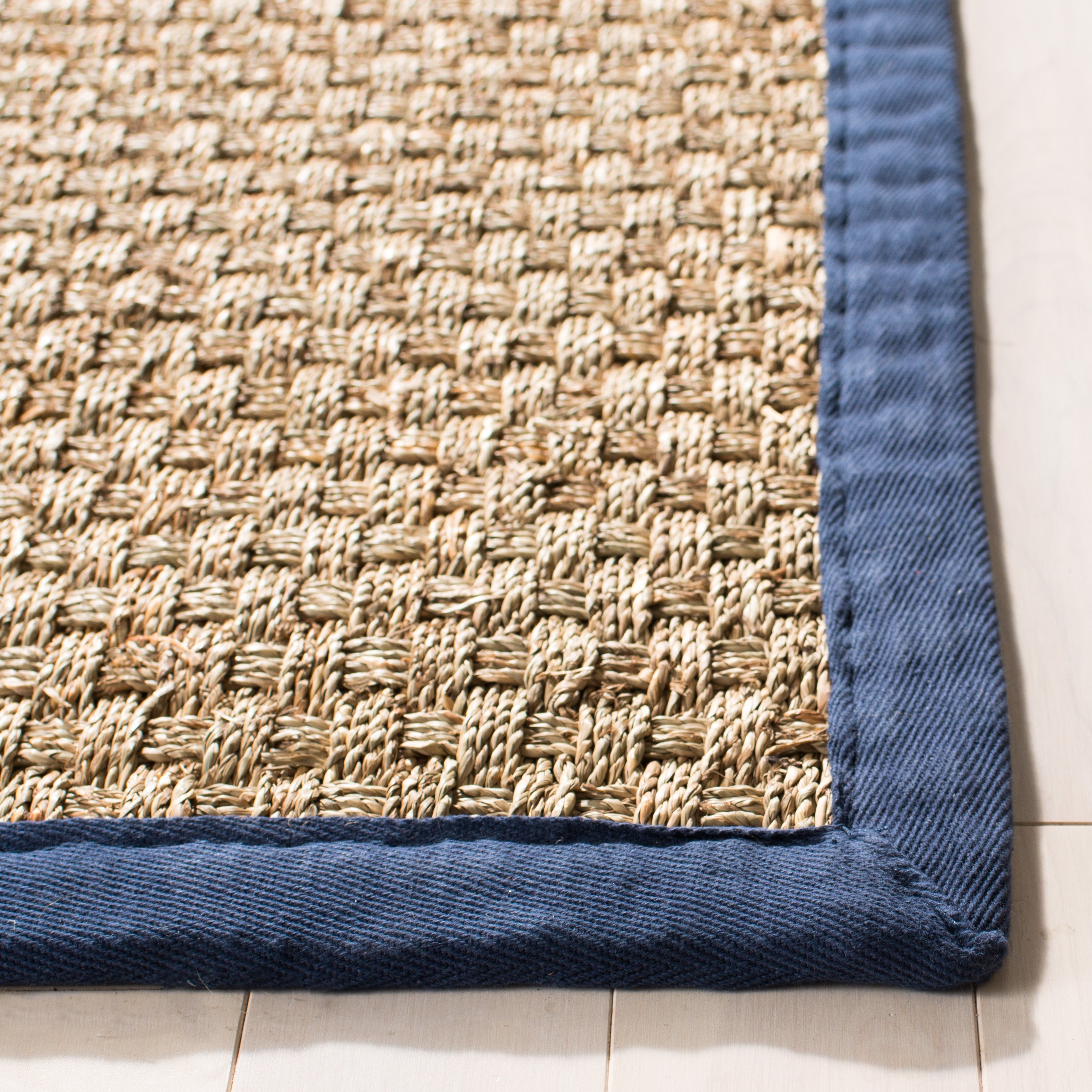 Natural / Navy Blue