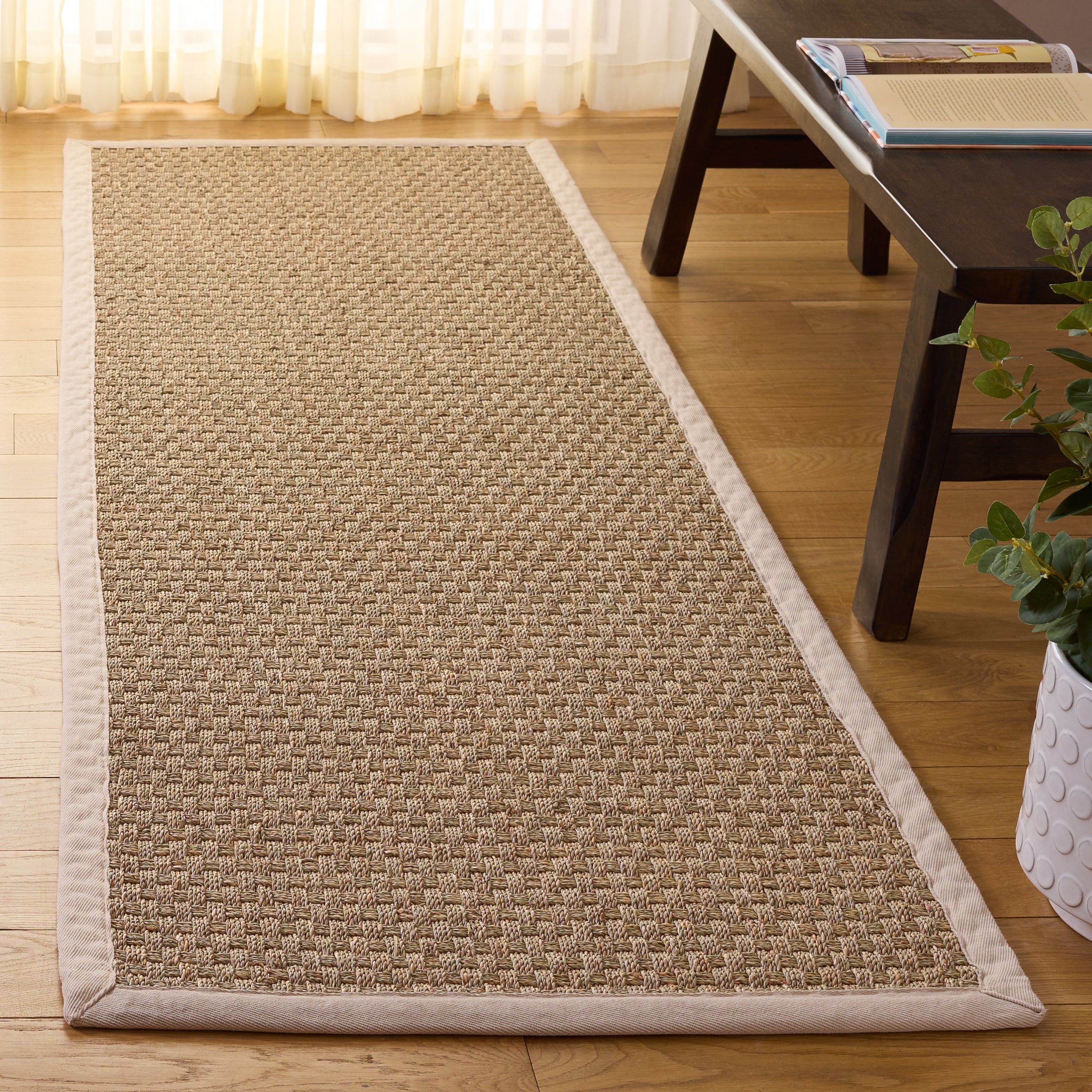 Natural / Ivory