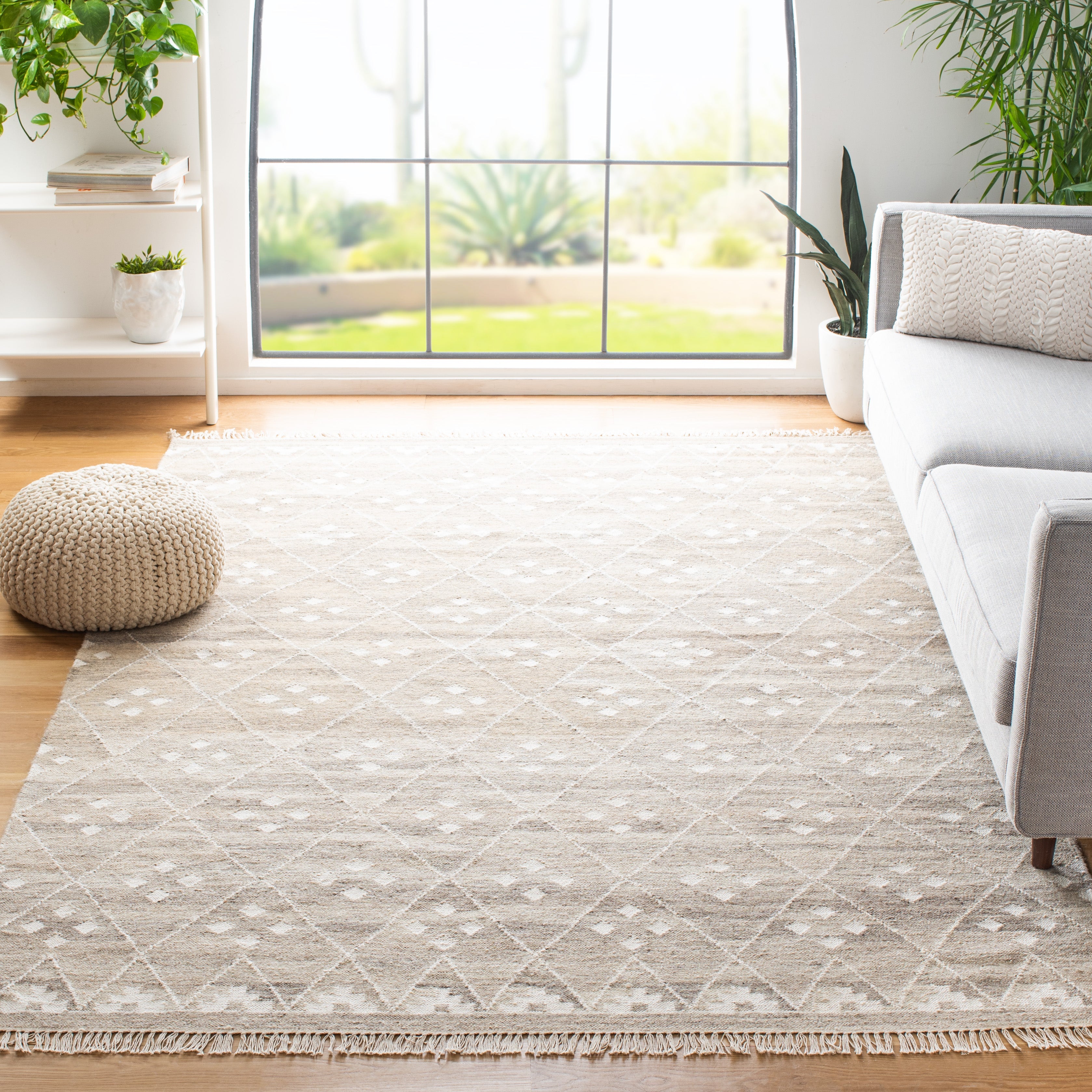 NATURAL / IVORY