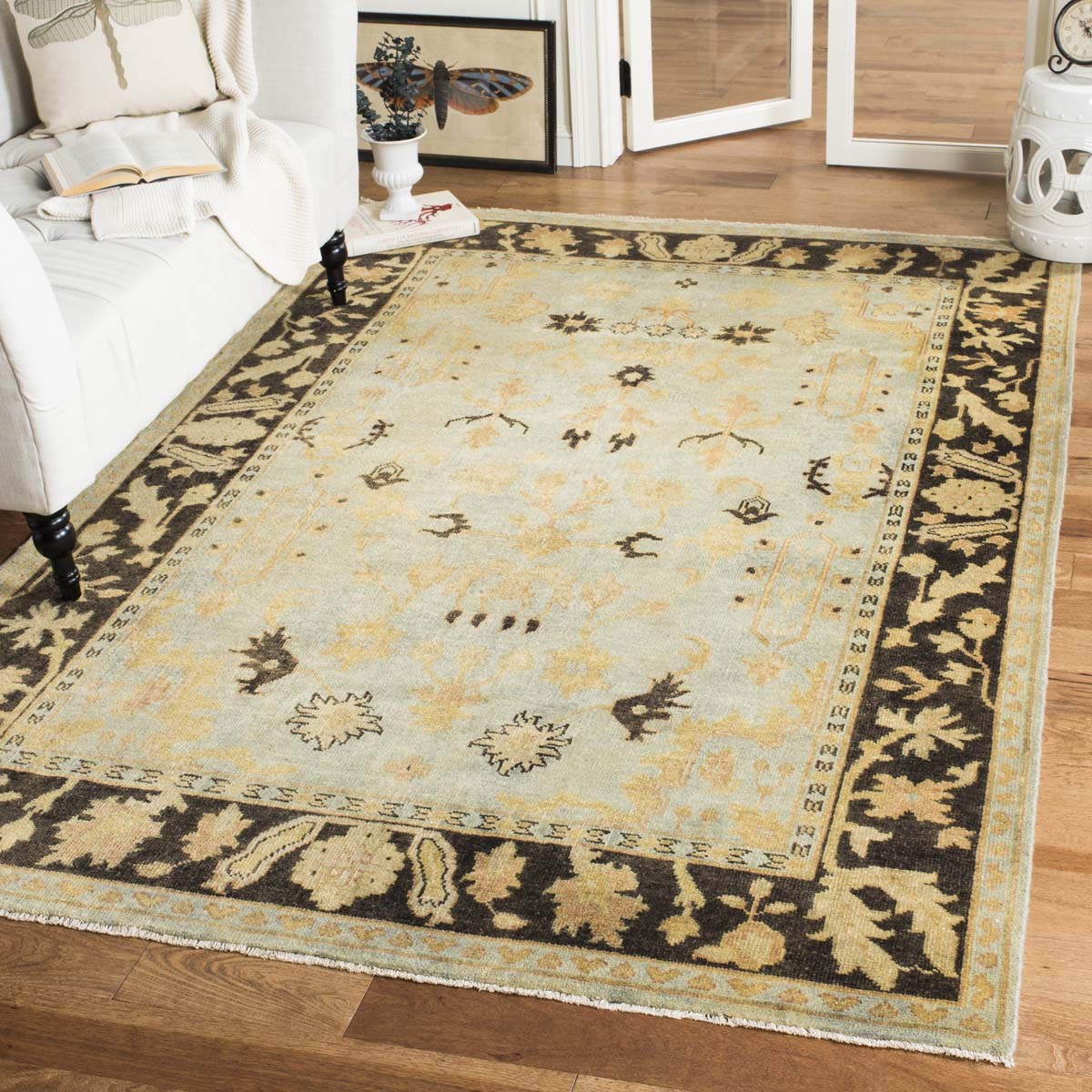 Oushak 112 Rug | Safavieh - OSH112B - Light Blue / Brown