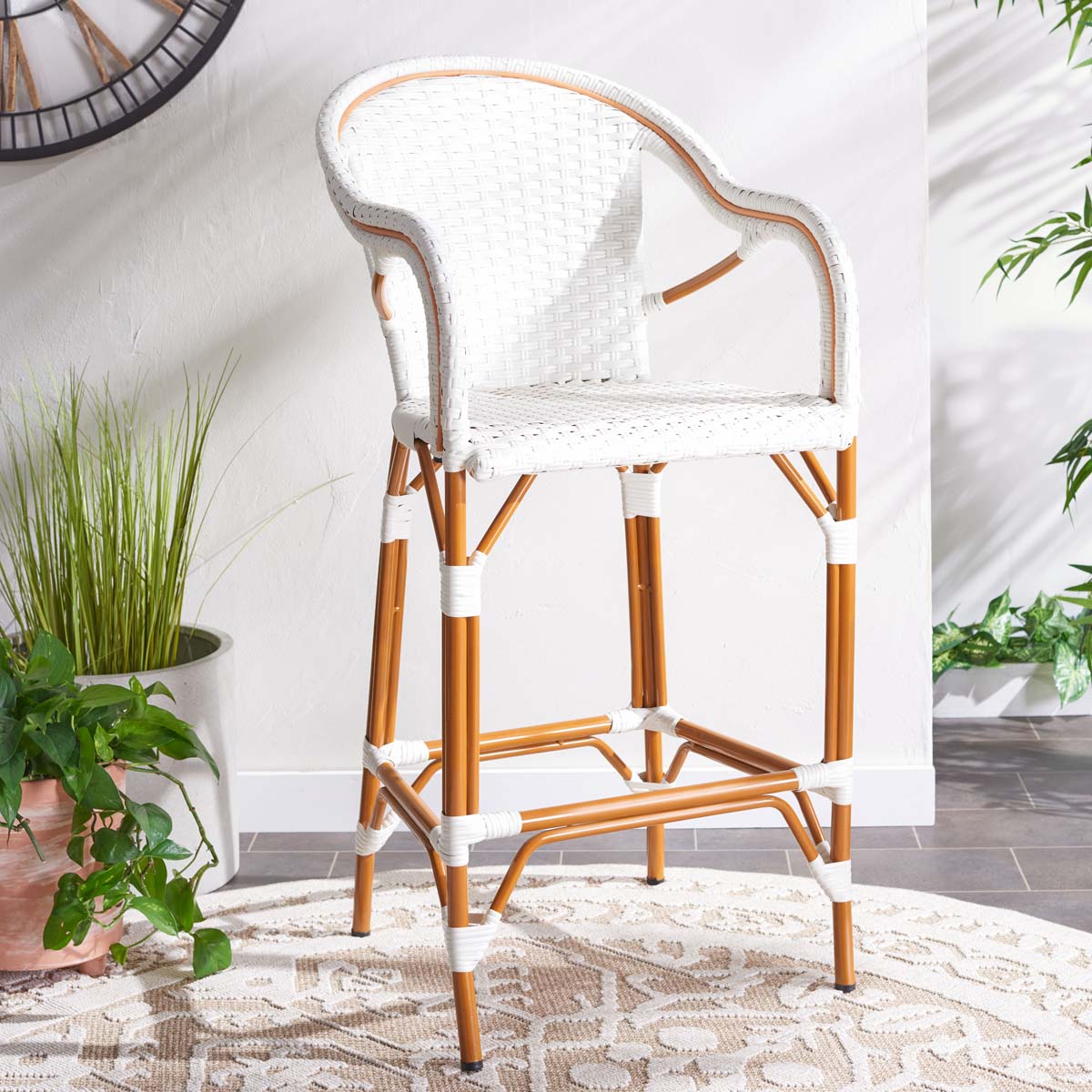 California Bar Stool | Safavieh - PAT7535 - White