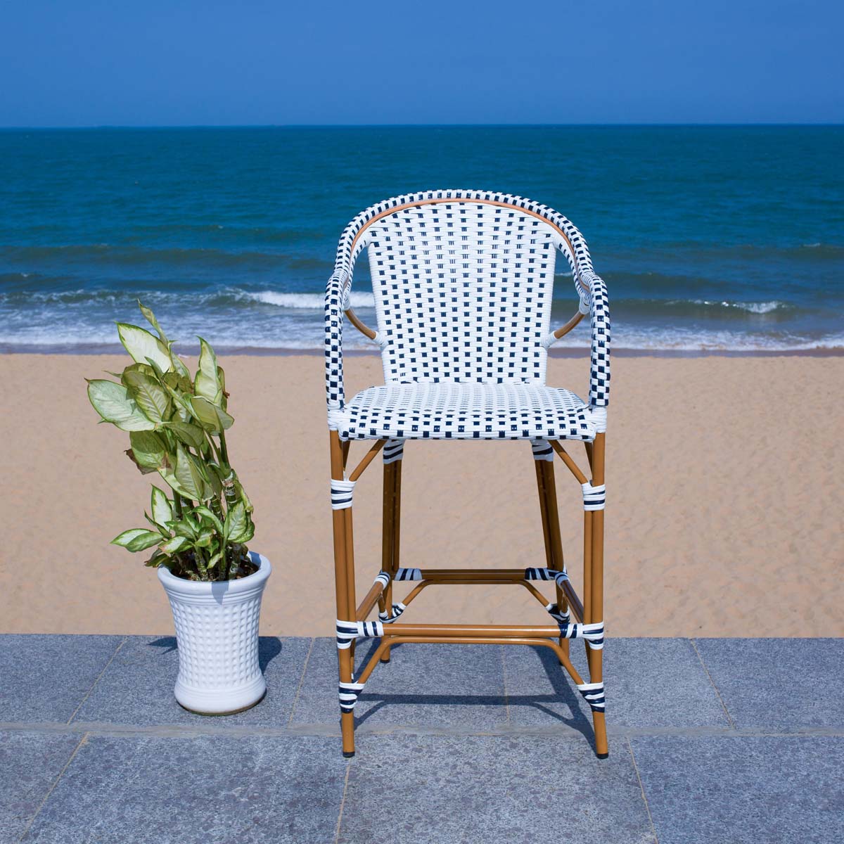 California Bar Stool | Safavieh - PAT7535 - White / Navy