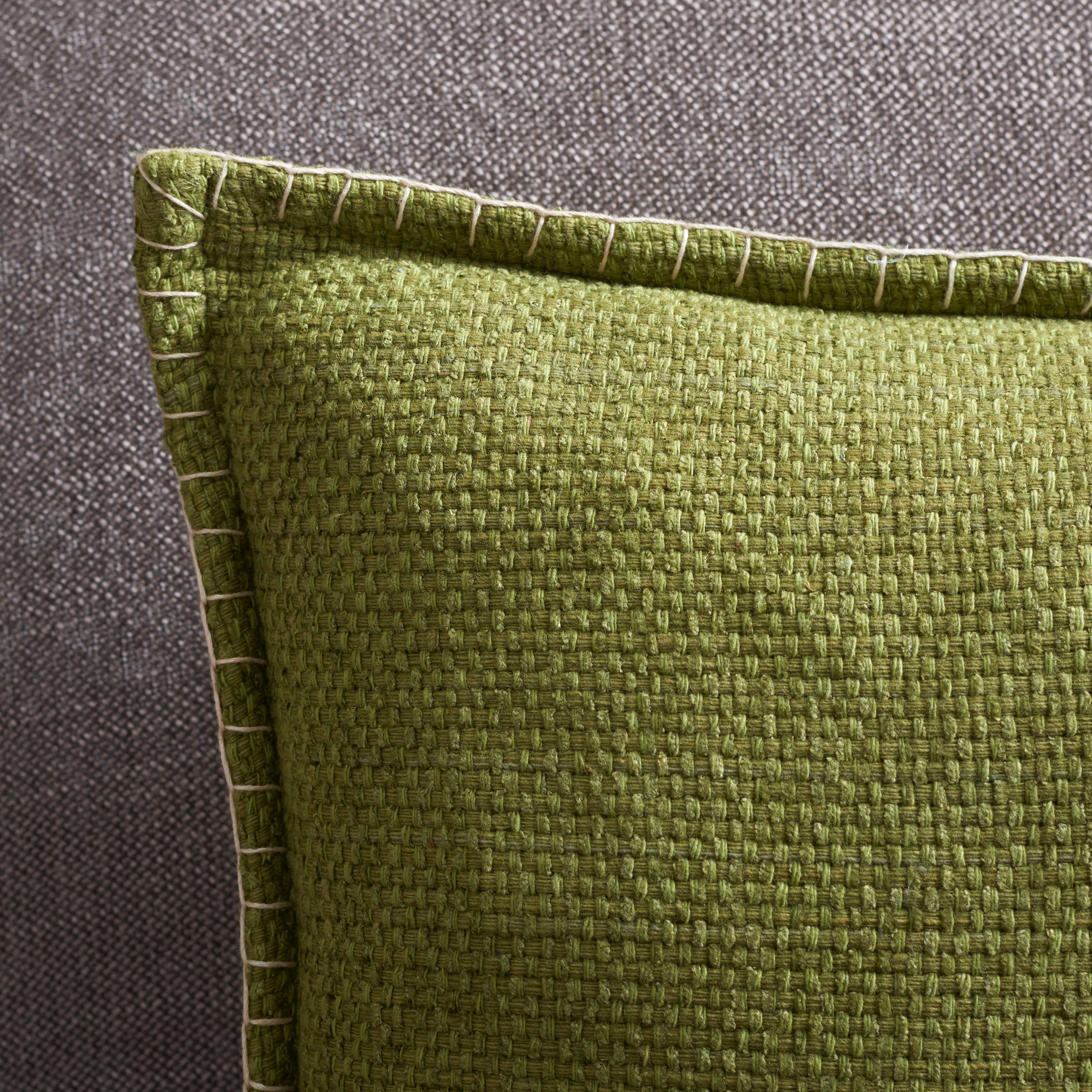 Olive / Natural