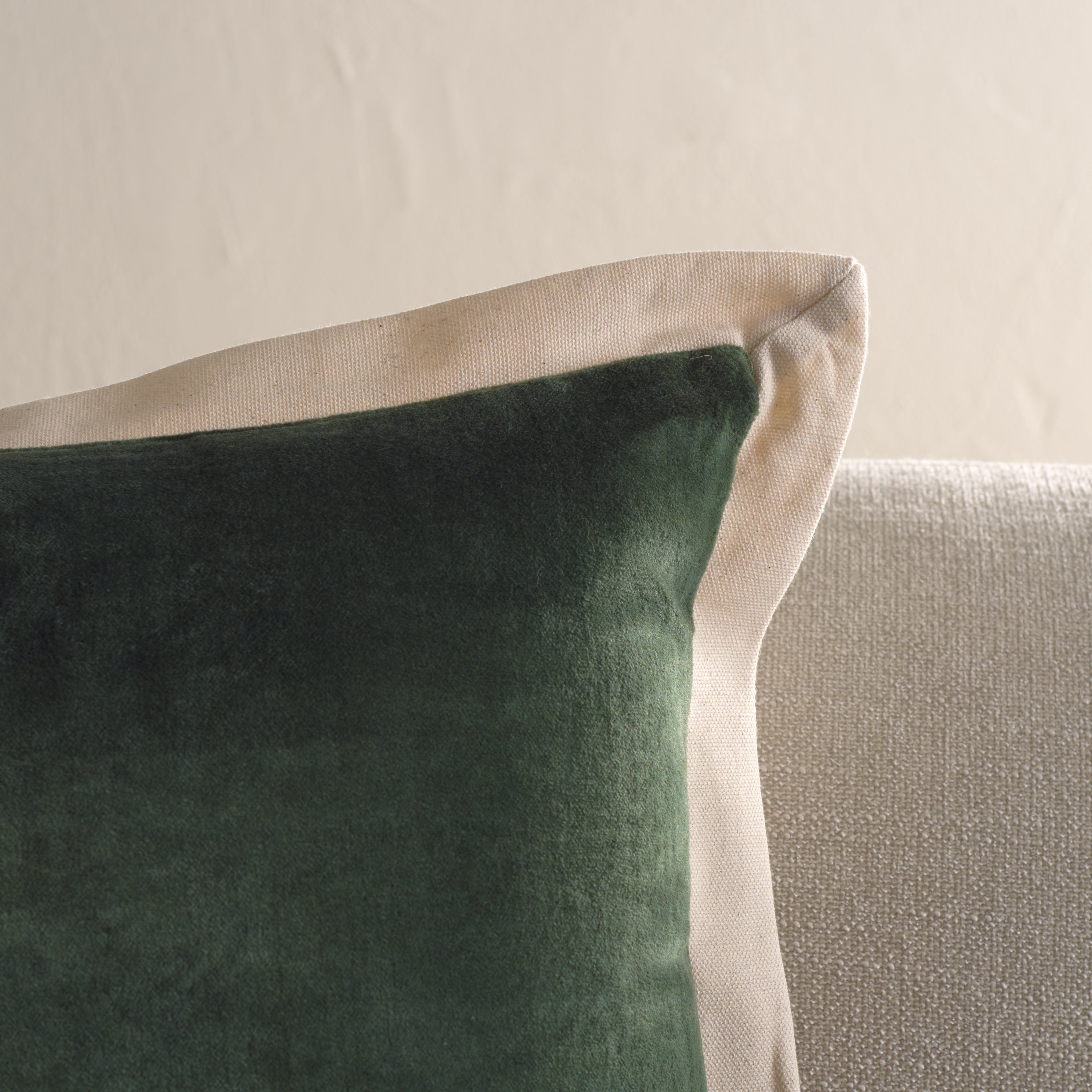 Olive / Natural