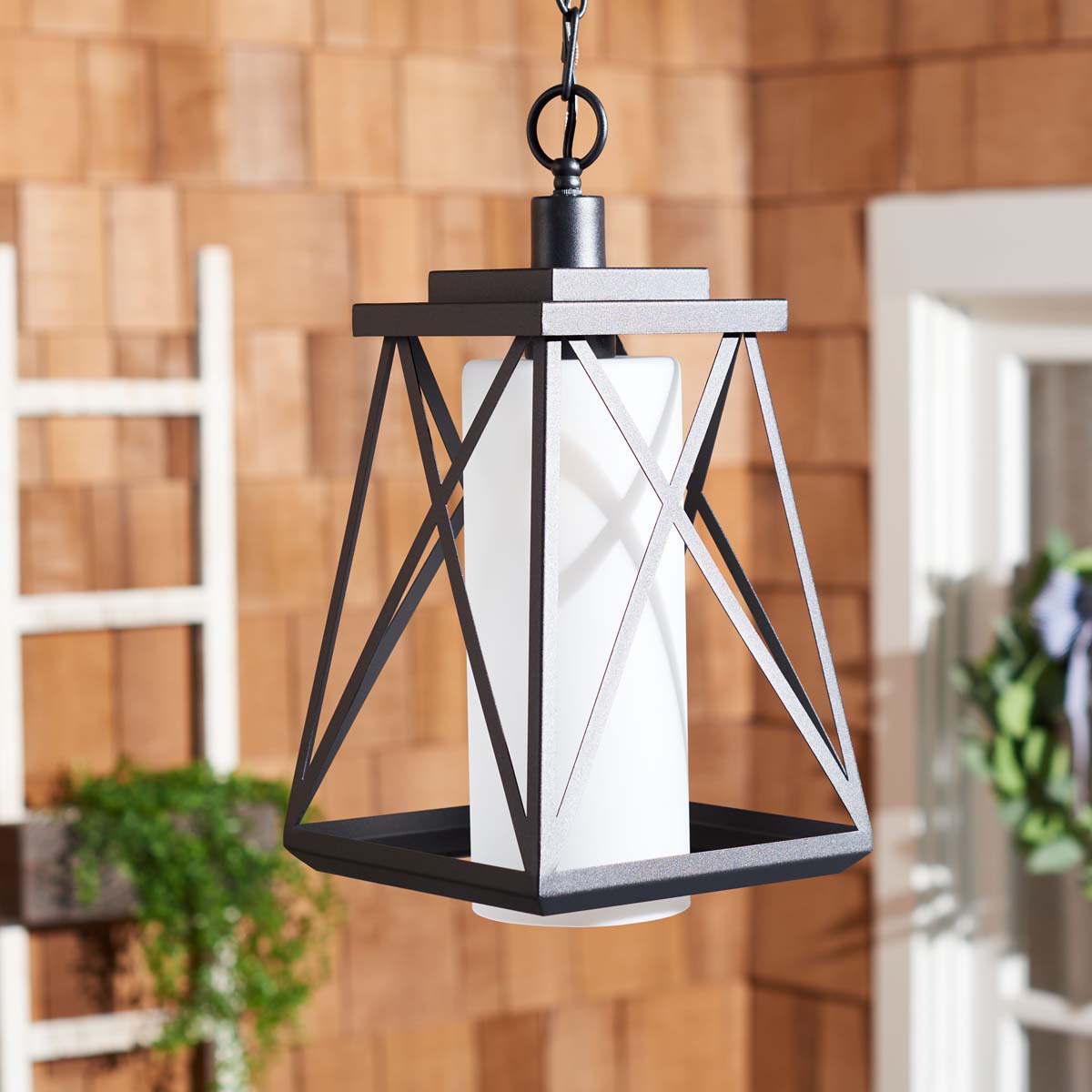 Safavieh Braith Outdoor Pendant , PLT7011 - Black