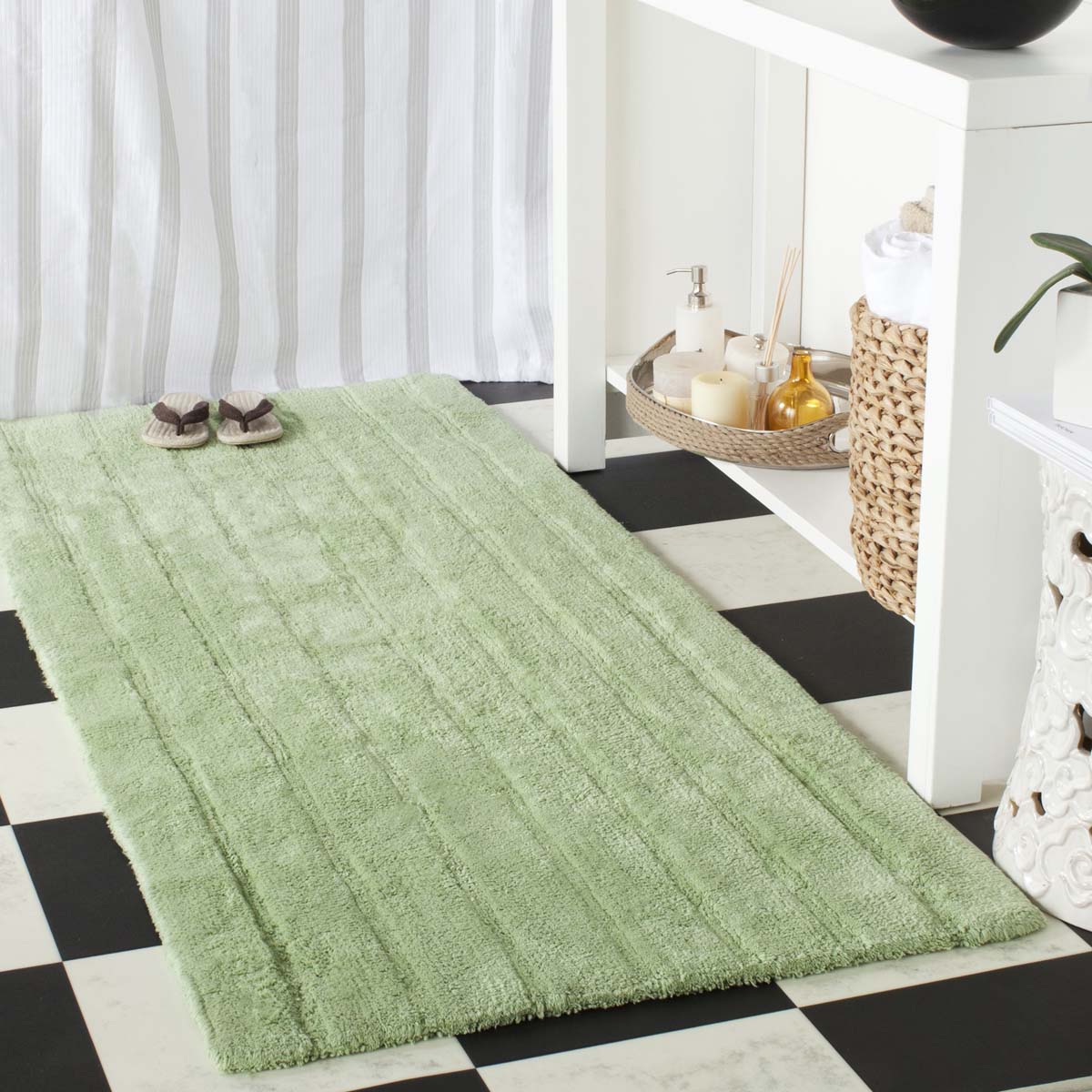 Safavieh Spa Stripe Tufted Bathmat  720 Rug, PMB720 (Set of 2) - Light Green