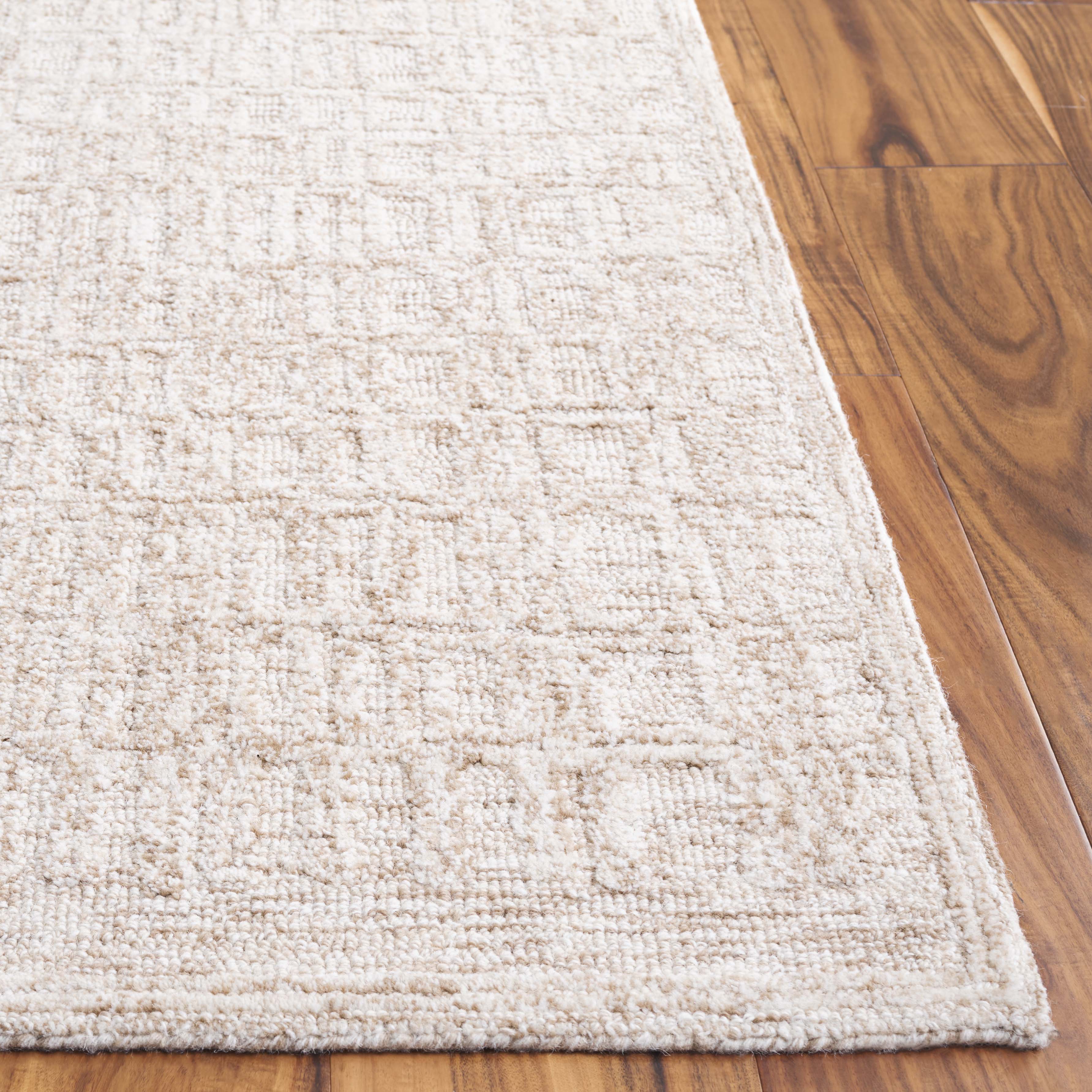 Light Brown / Ivory