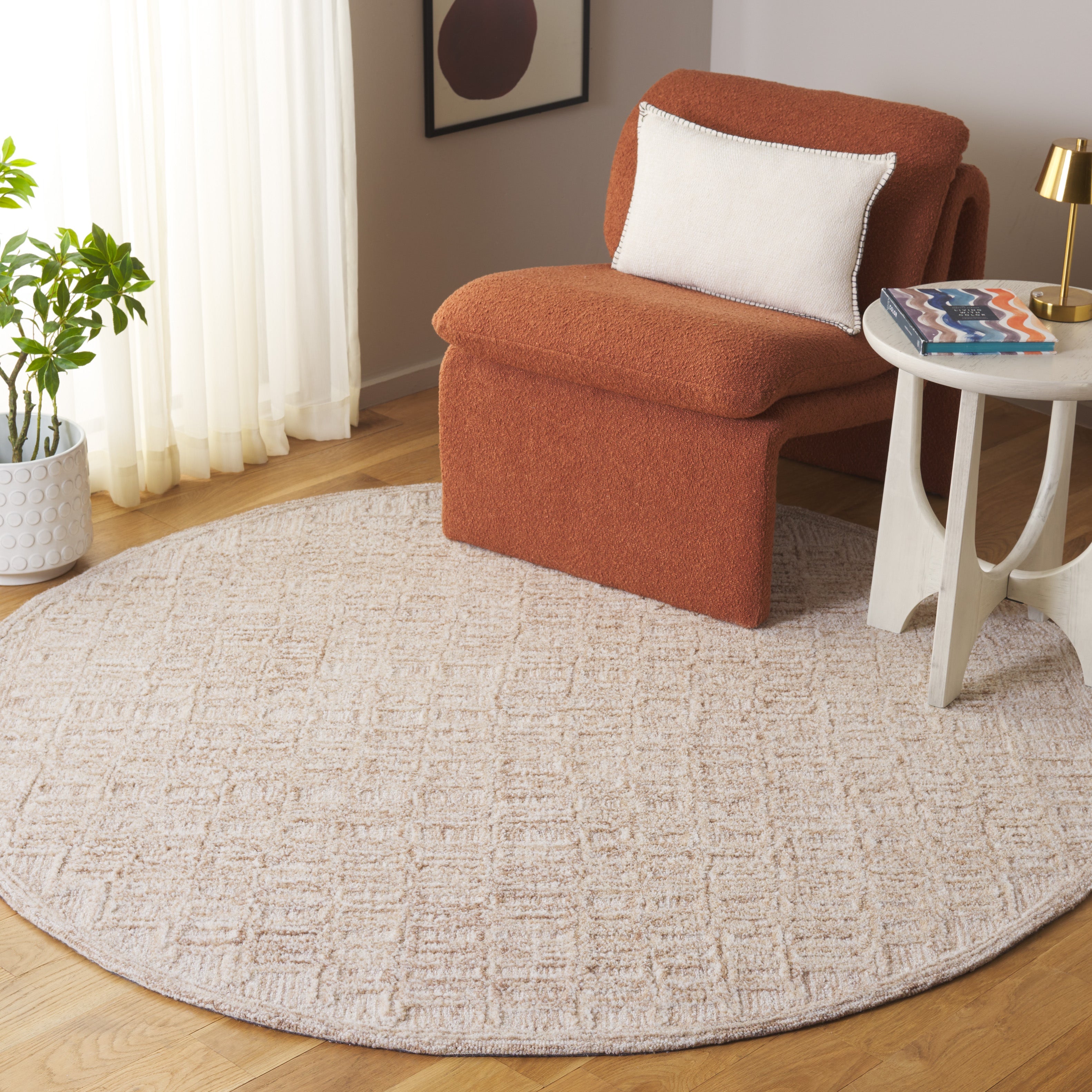 Light Brown / Ivory