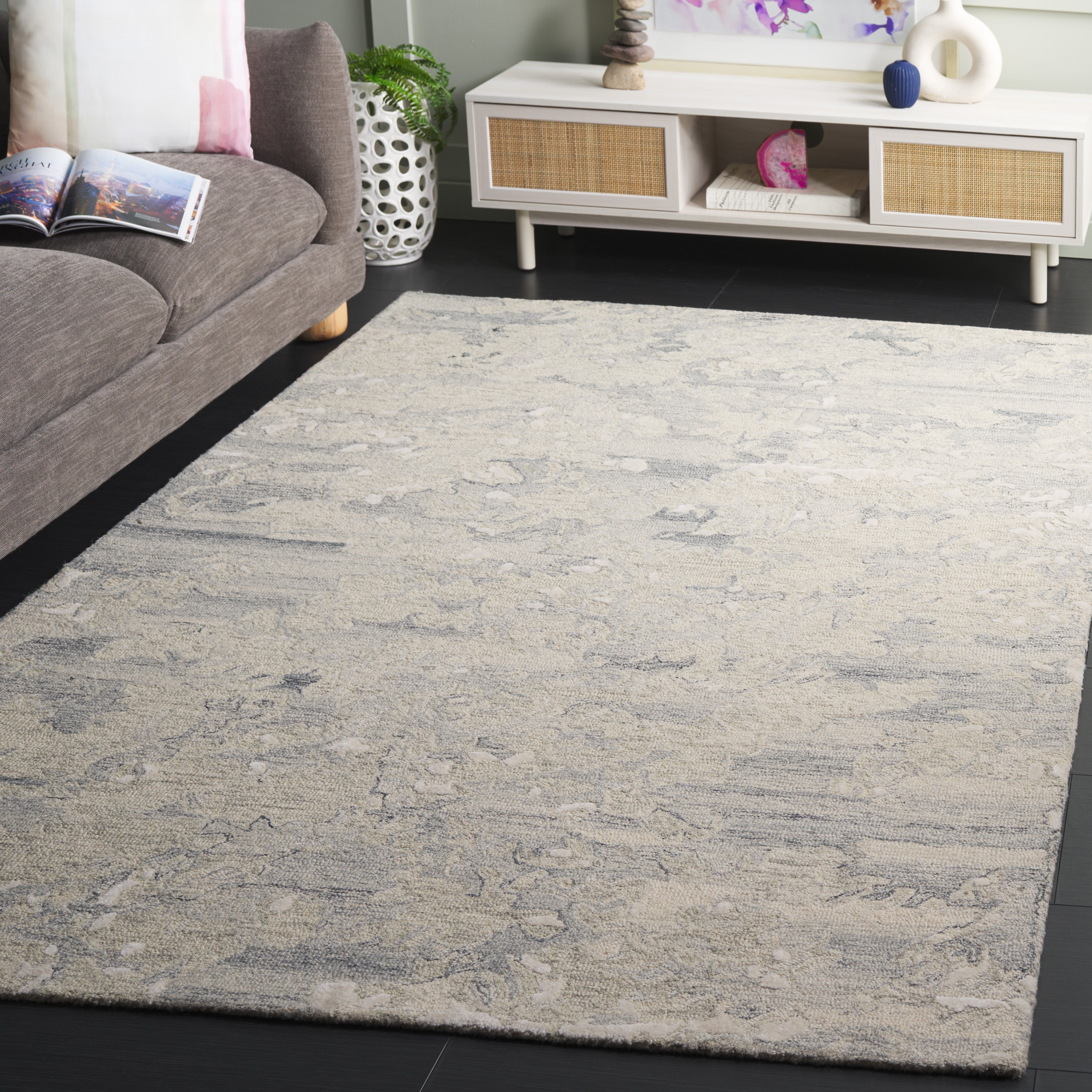 Grey / Ivory