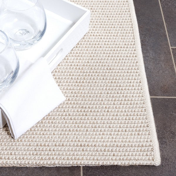 Ivory / Beige