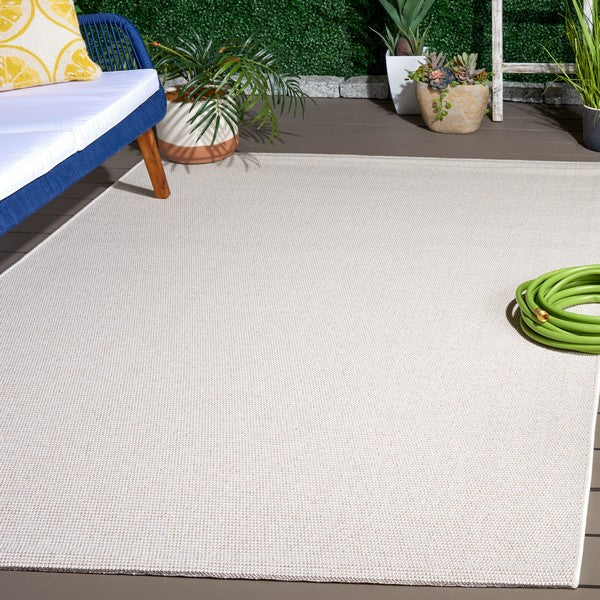 Ivory / Beige