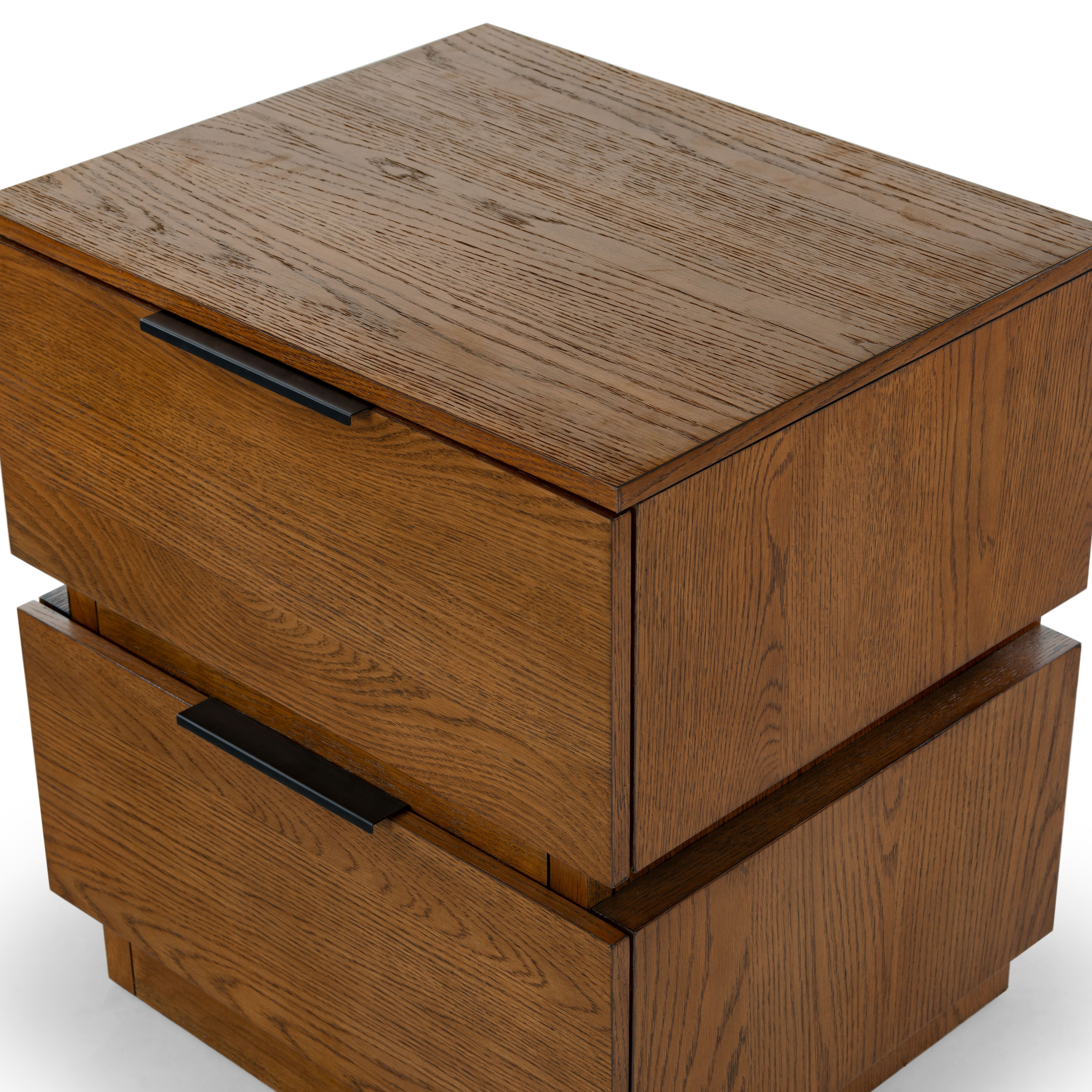 Medium Oak