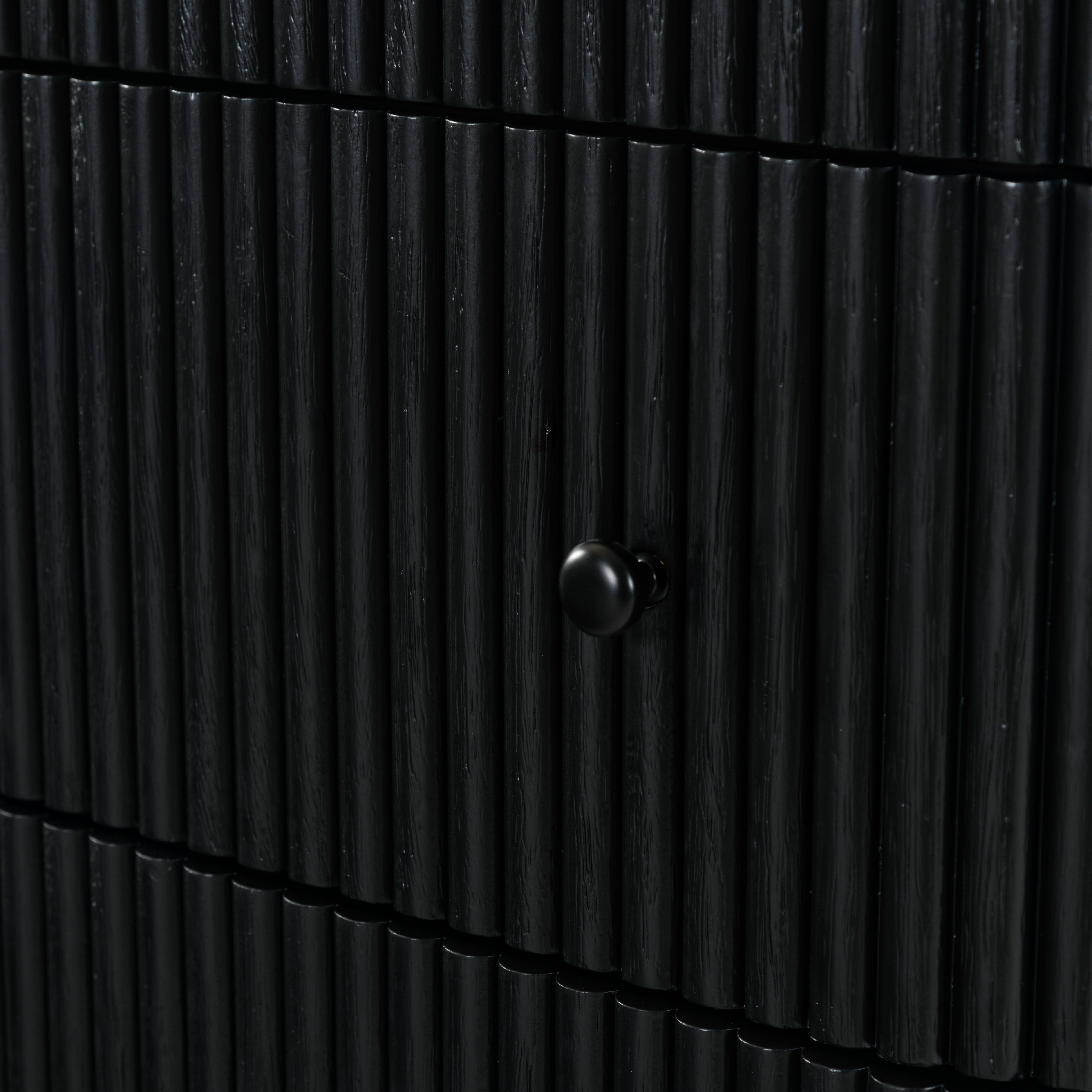 Black / Black