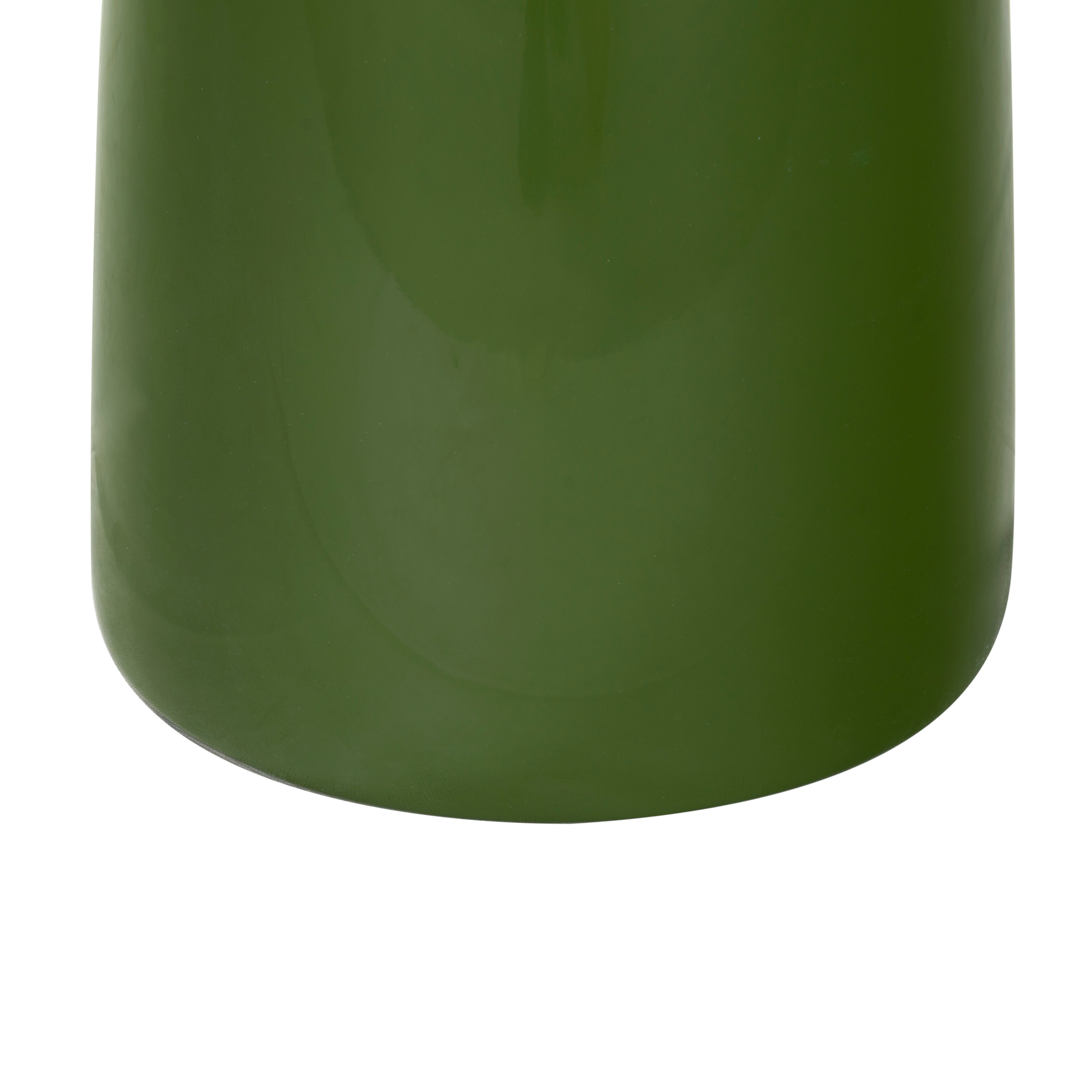 OLIVE GREEN