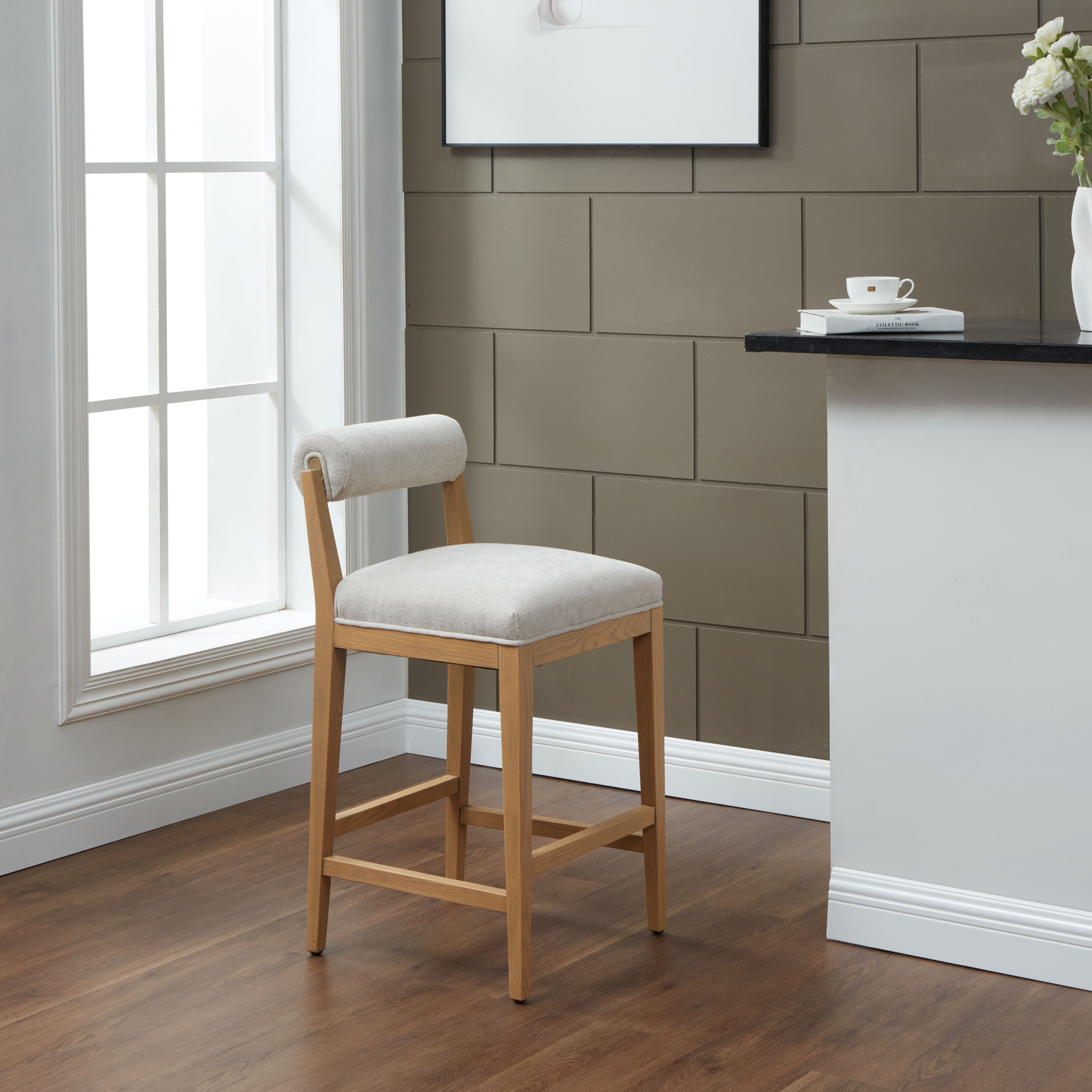 Oaklie Rolled Back Counter Stool | Safavieh Couture - SFV4851 - Taupe / Natural