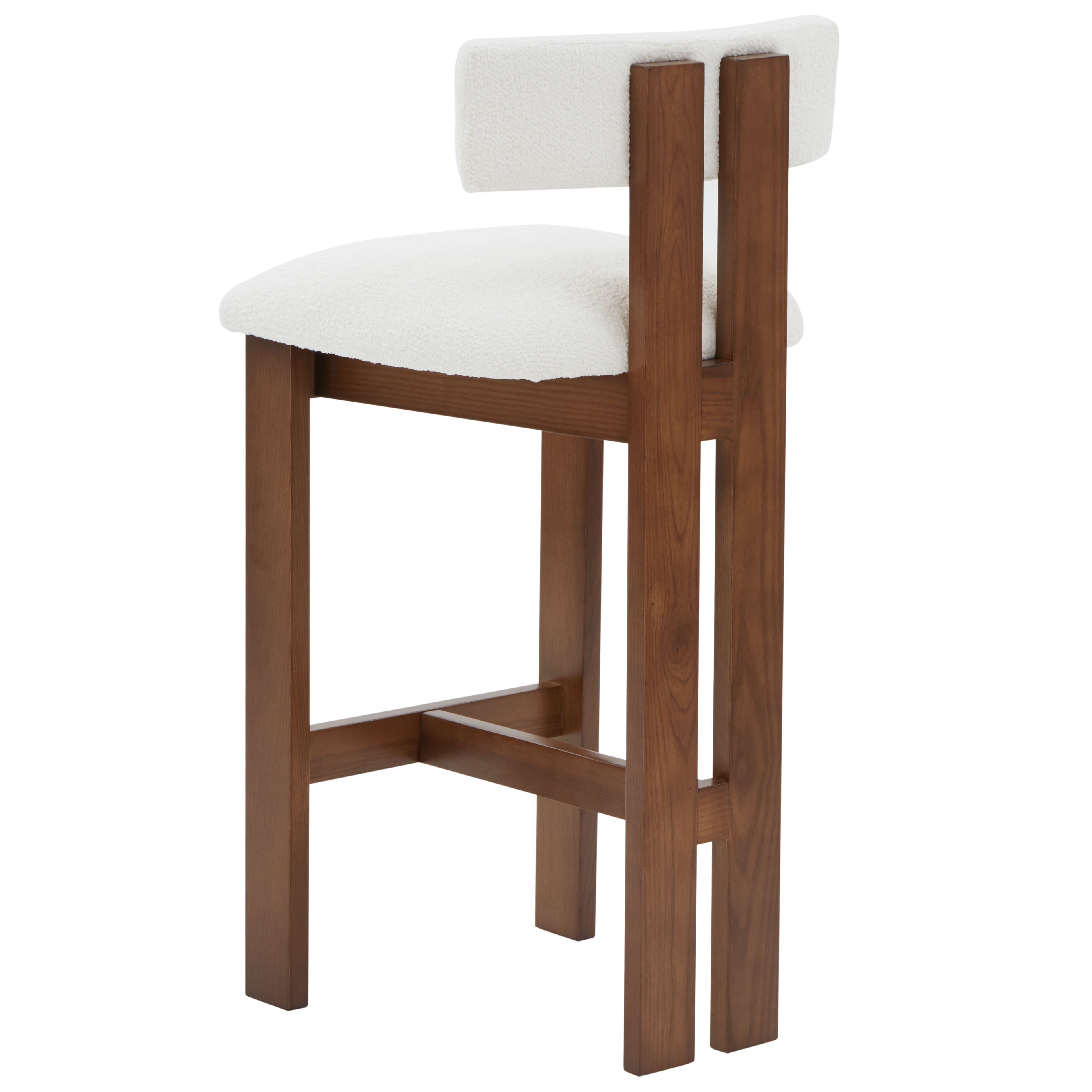 Macey Boucle Barstool | Safavieh Couture - SFV4861 - Ivory / Walnut