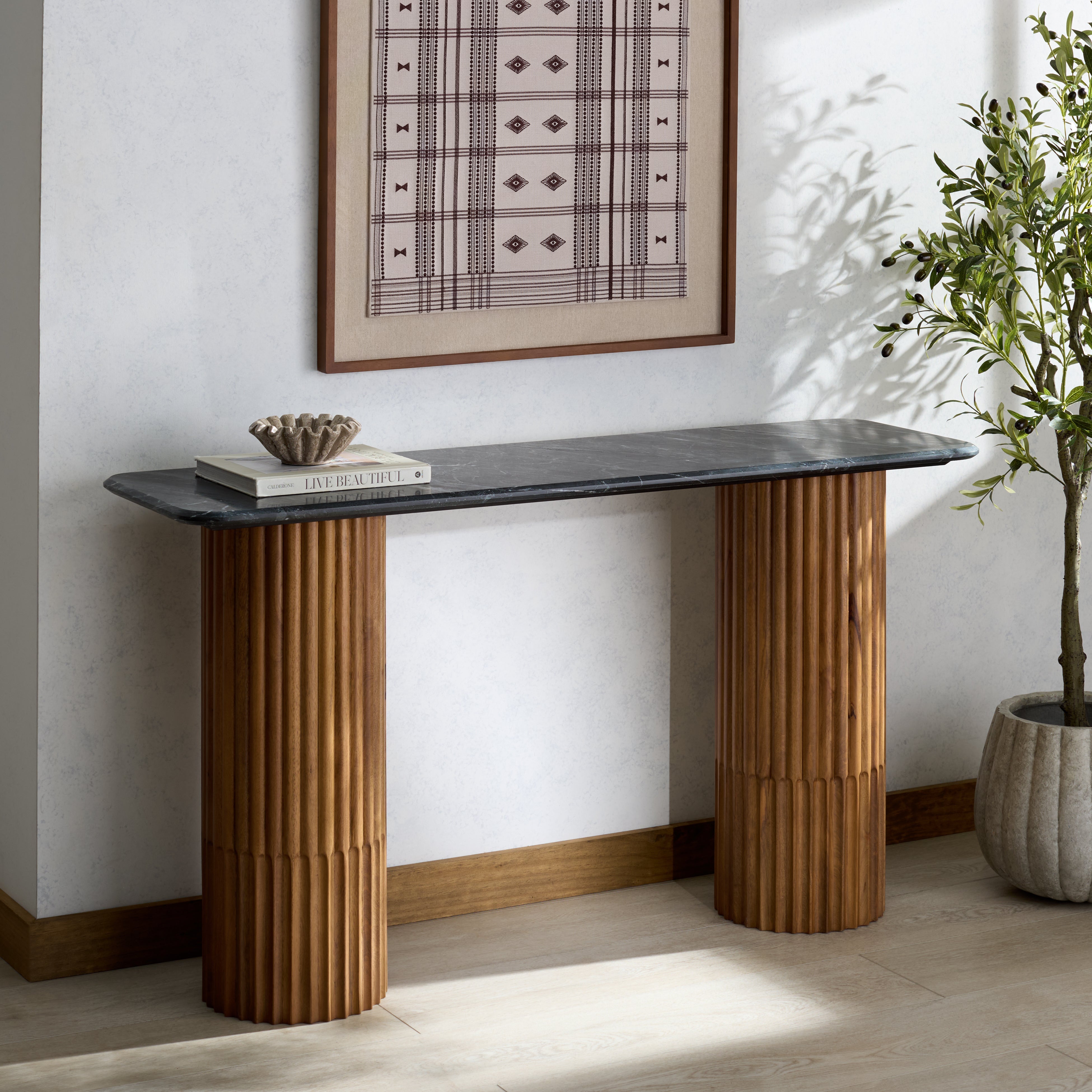 WALNUT / BLACK