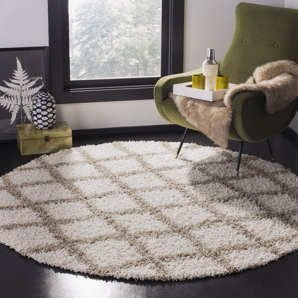 Dallas 258 Shag Rug | Safavieh - SGDS258 - Ivory / Beige