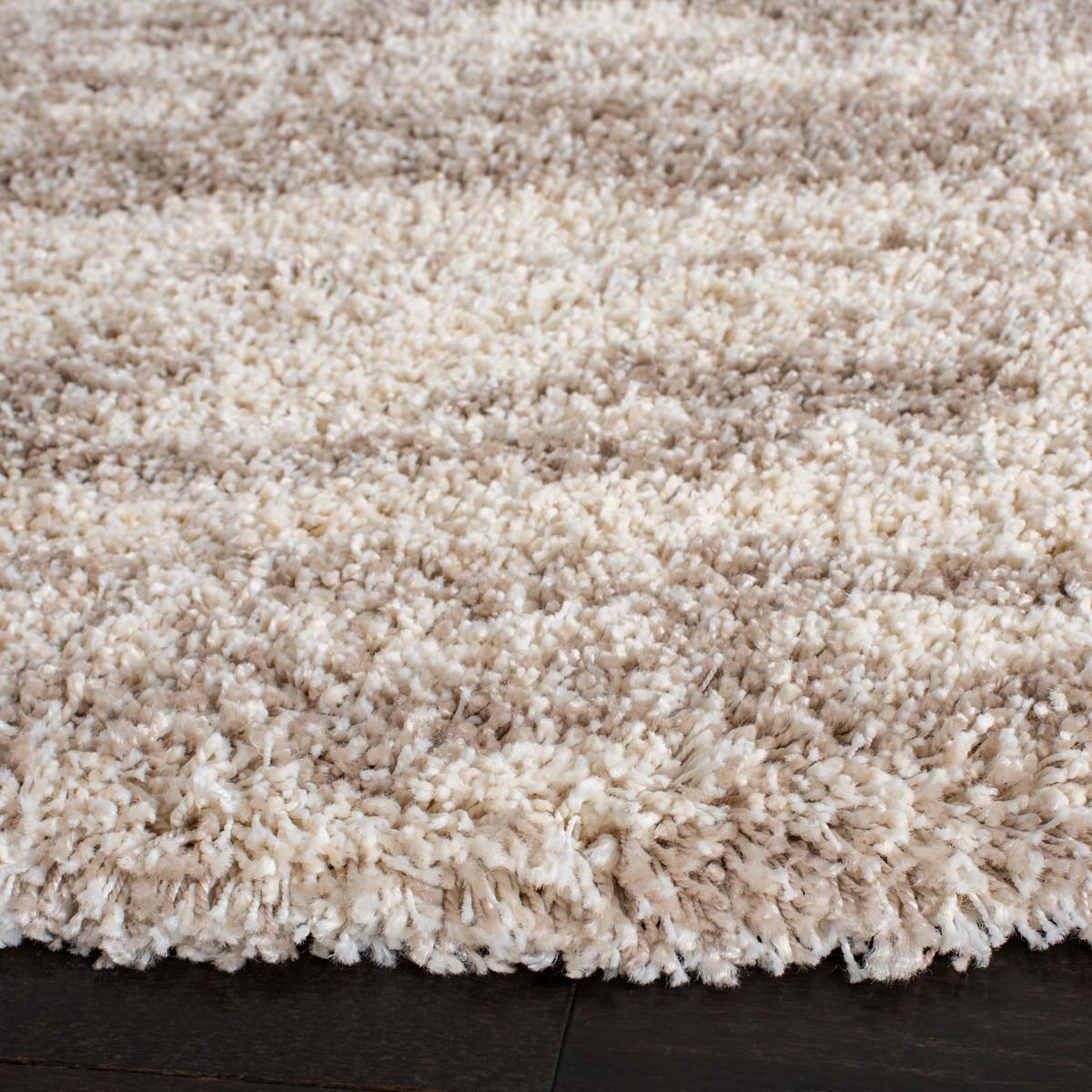 Safavieh Hudson Shag 206 Rug, SGH206 - Ivory / Beige