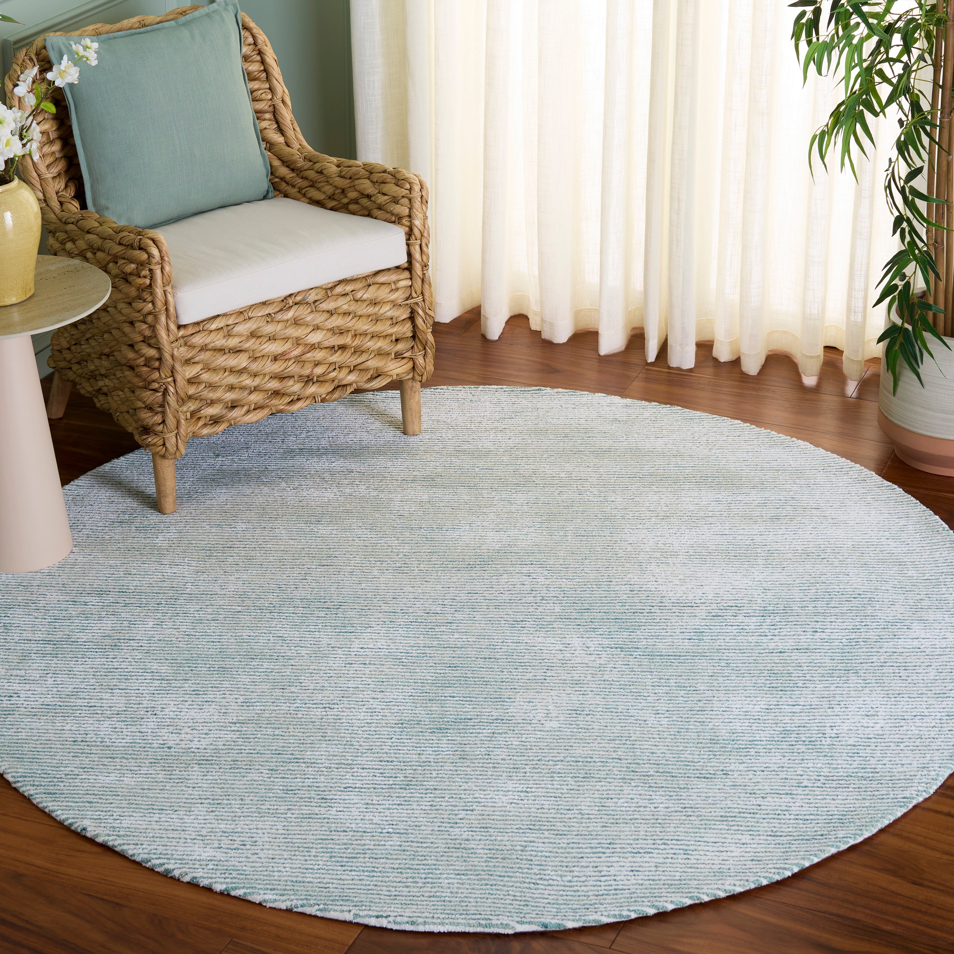 Turquoise / Ivory