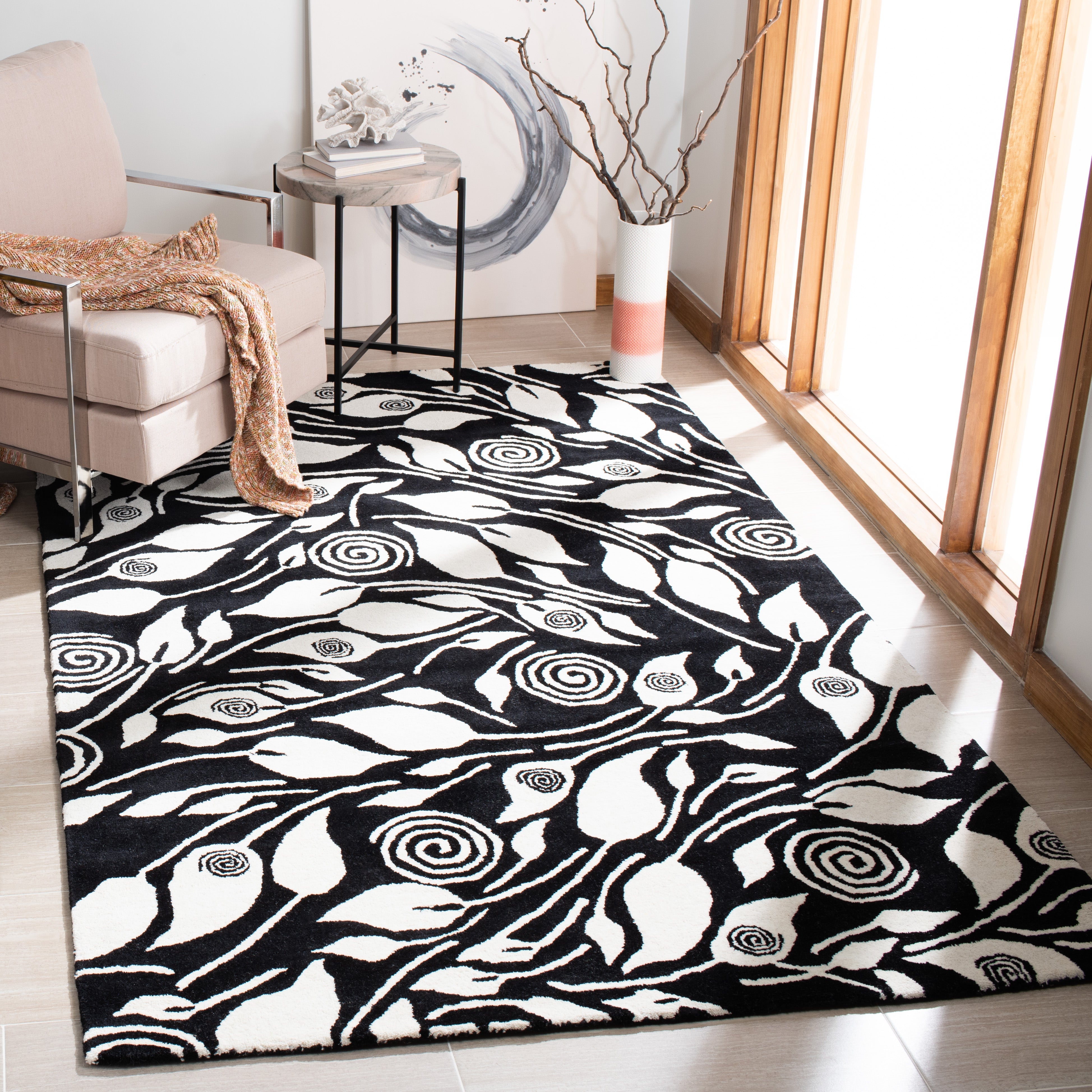 Black / Ivory