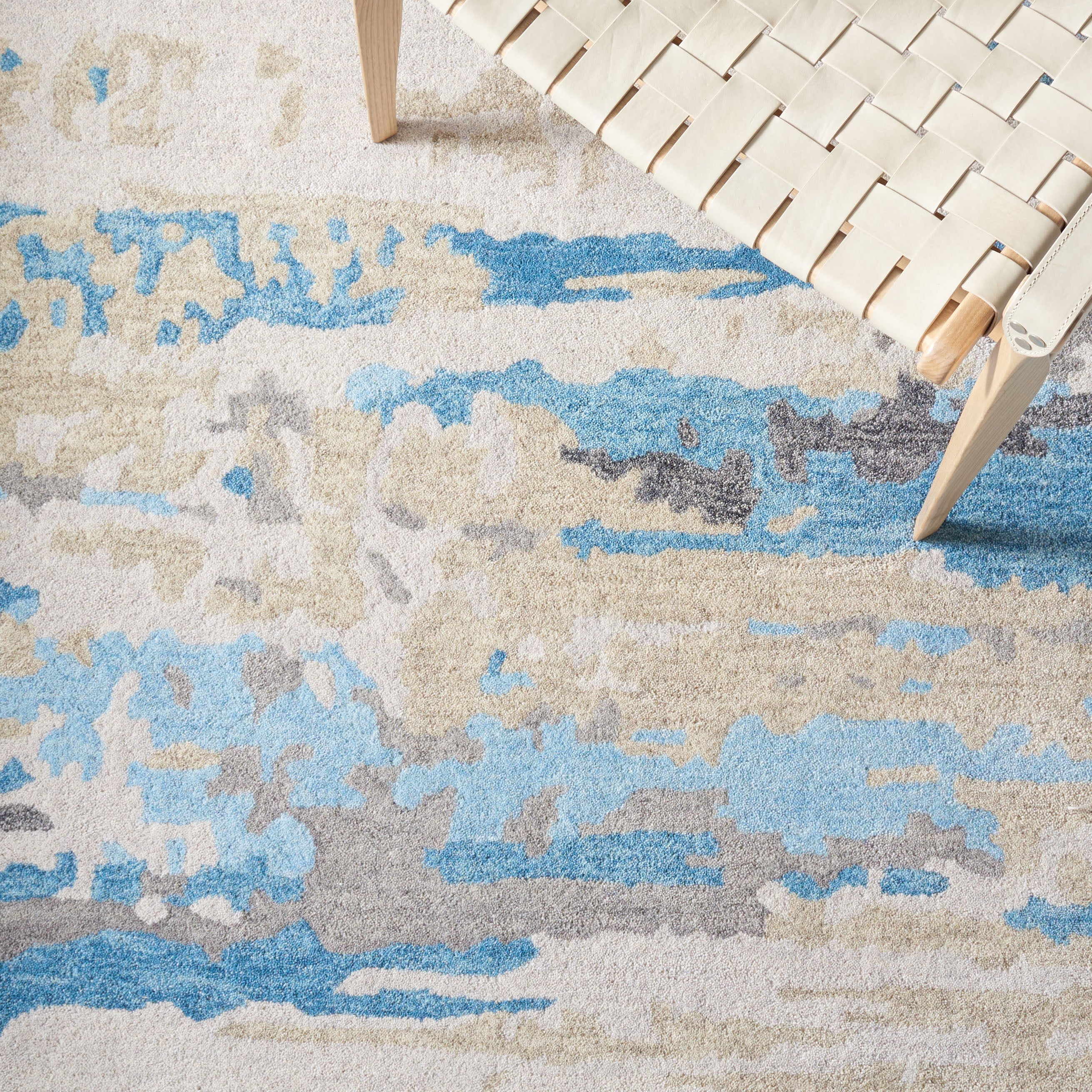 Beige / Blue