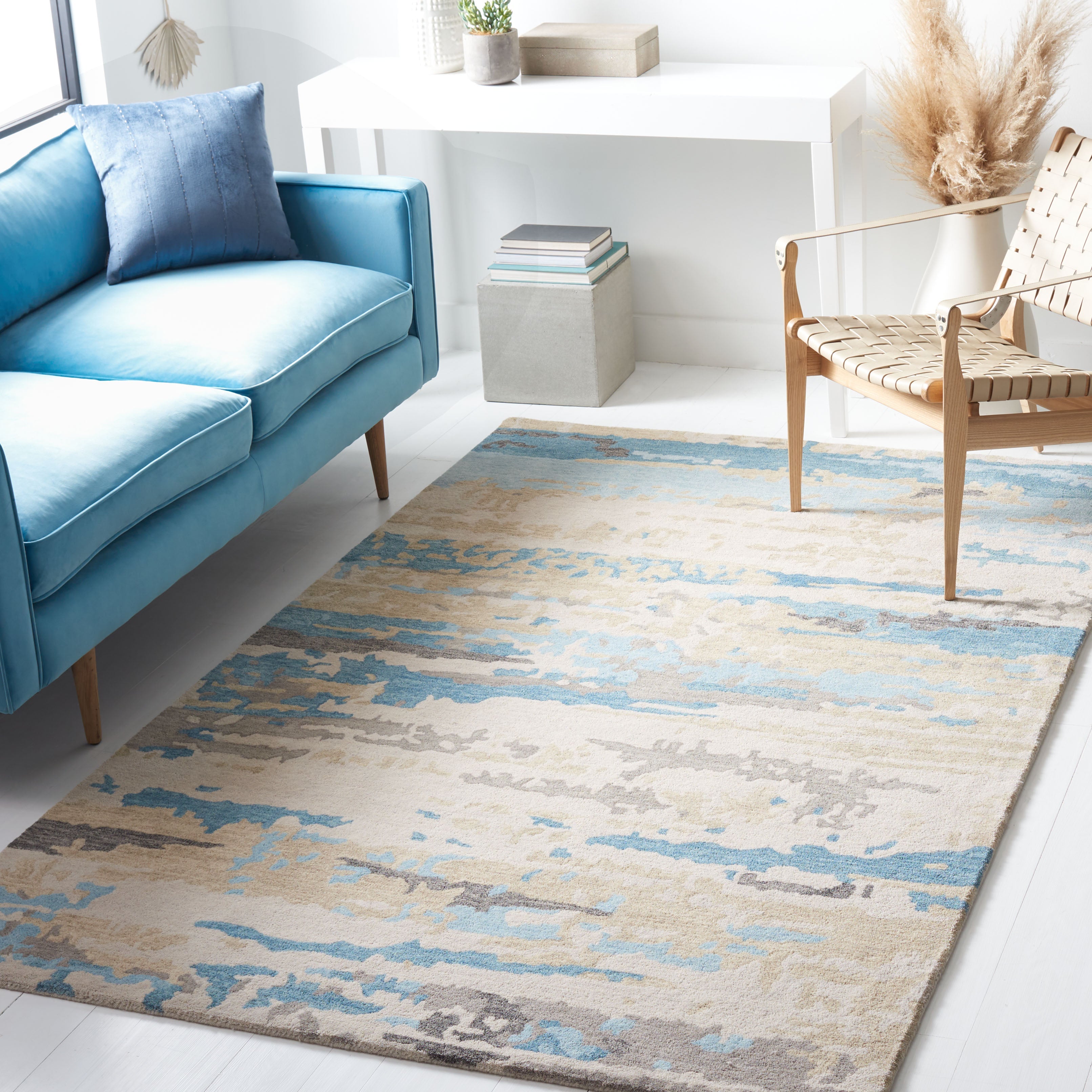 Beige / Blue