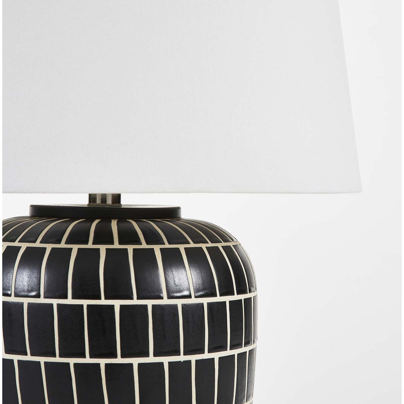 Safavieh Aela Table Lamp , TBL2000 - Black