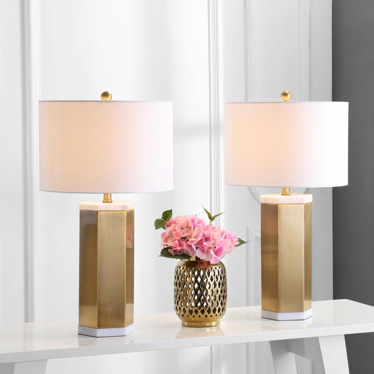 Safavieh Alya Table Lamp, TBL4047 - White/Brass Gold (Set of 2)