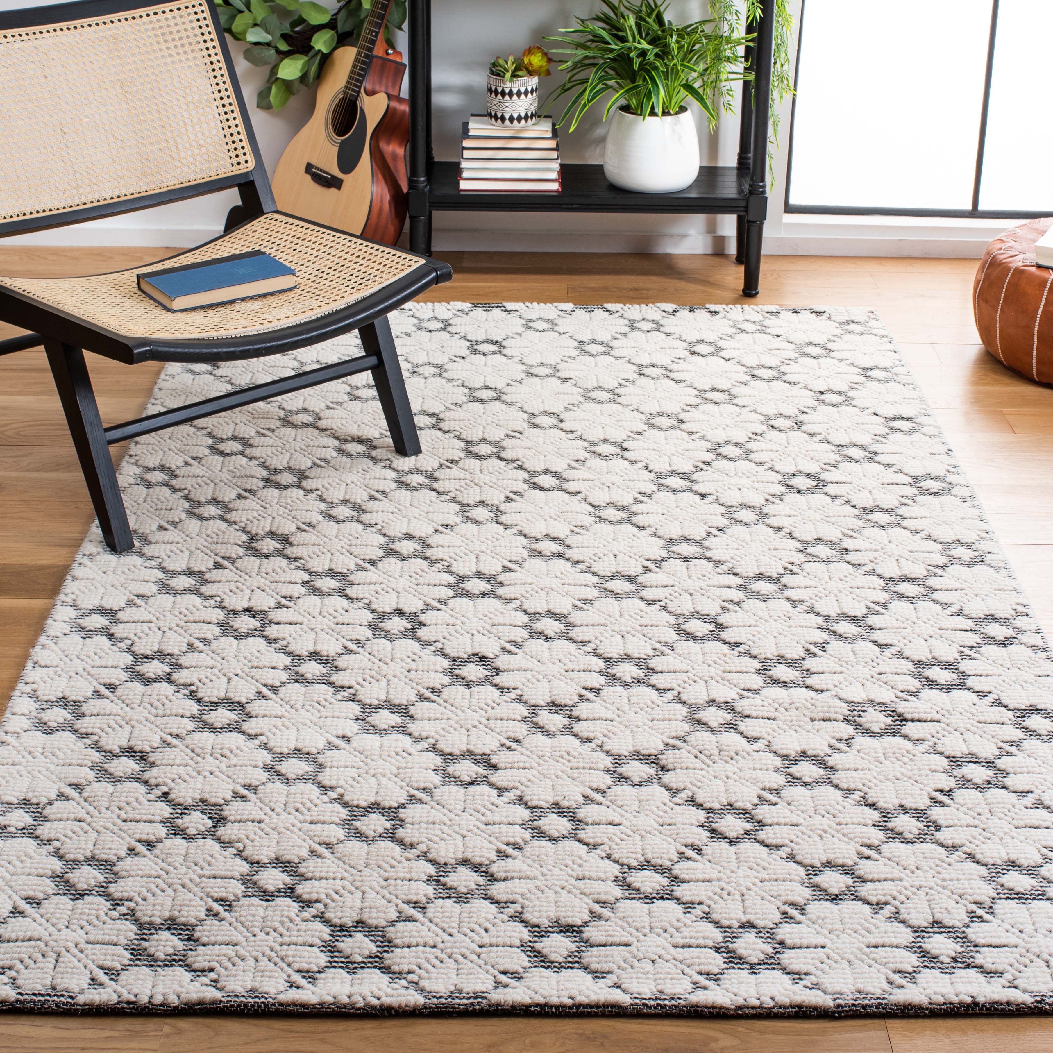 Vermont 303 Rug | Safavieh - VRM303 - Ivory / Black