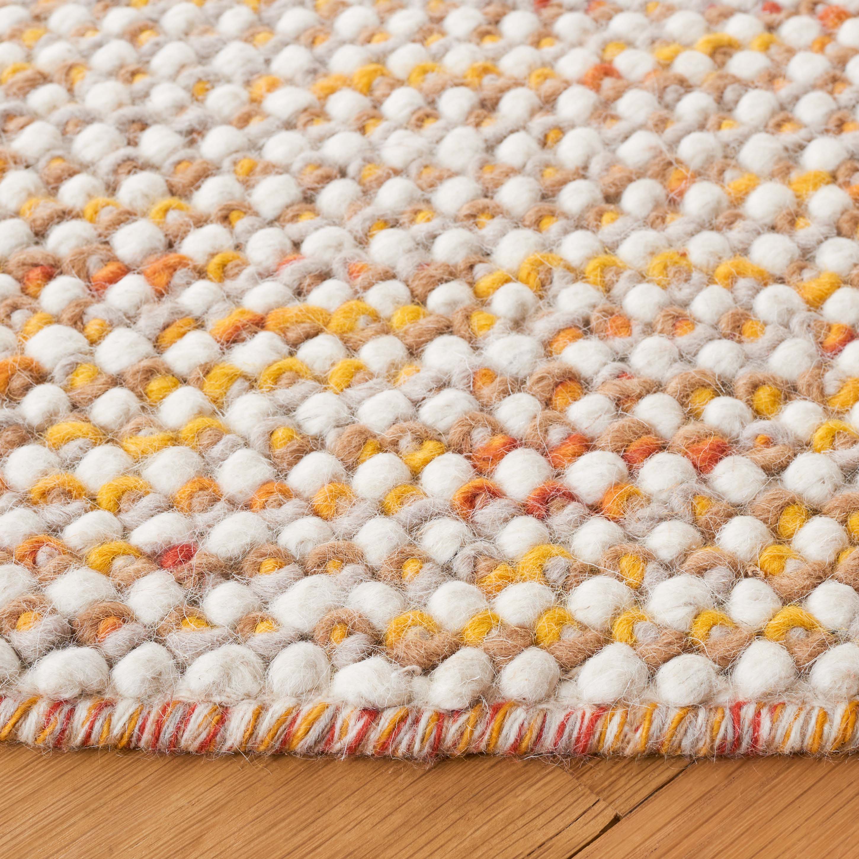 Vermont 401 Rug | Safavieh - VRM401 - Ivory / Gold