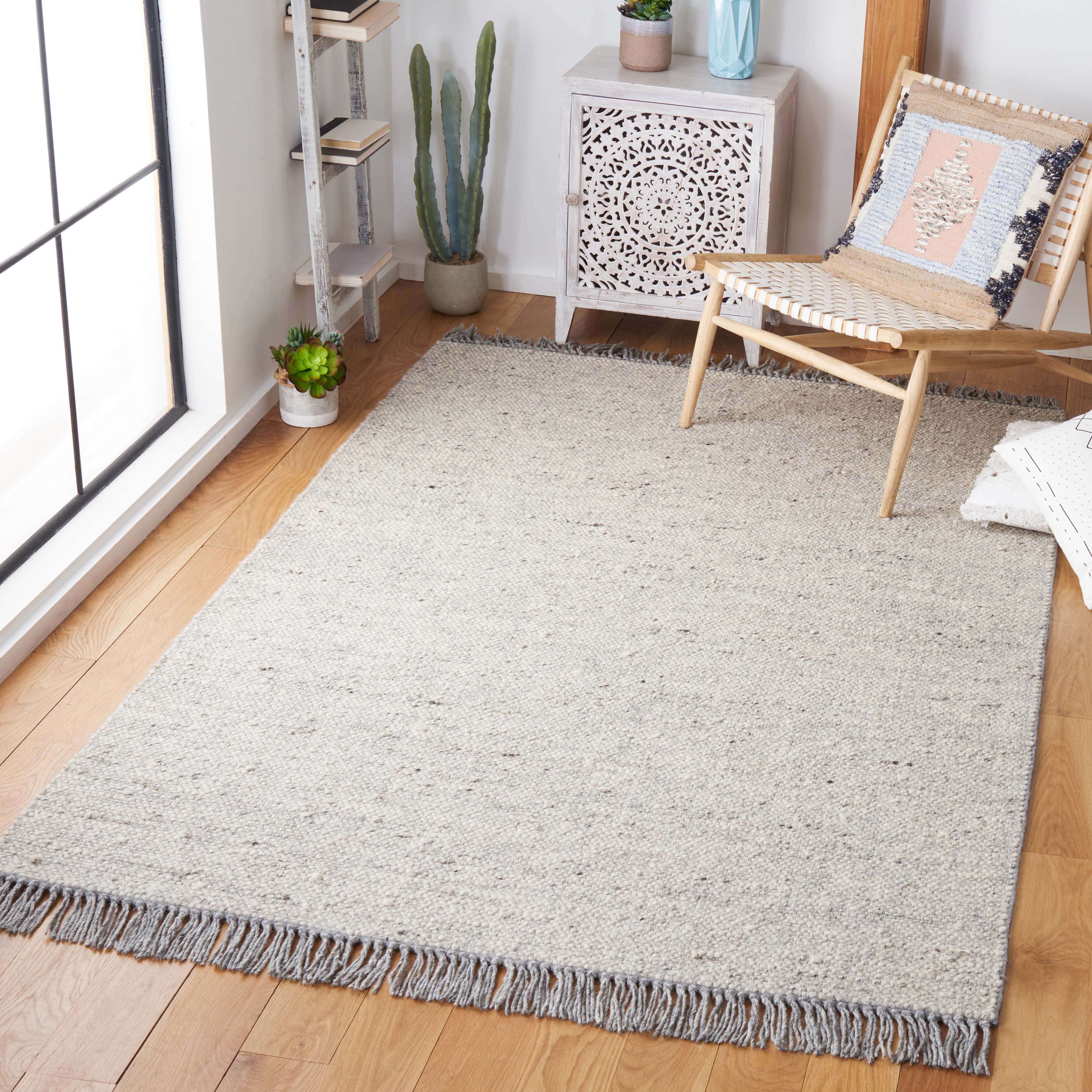 Vermont 701 Rug | Safavieh - VRM701 - Ivory / Grey