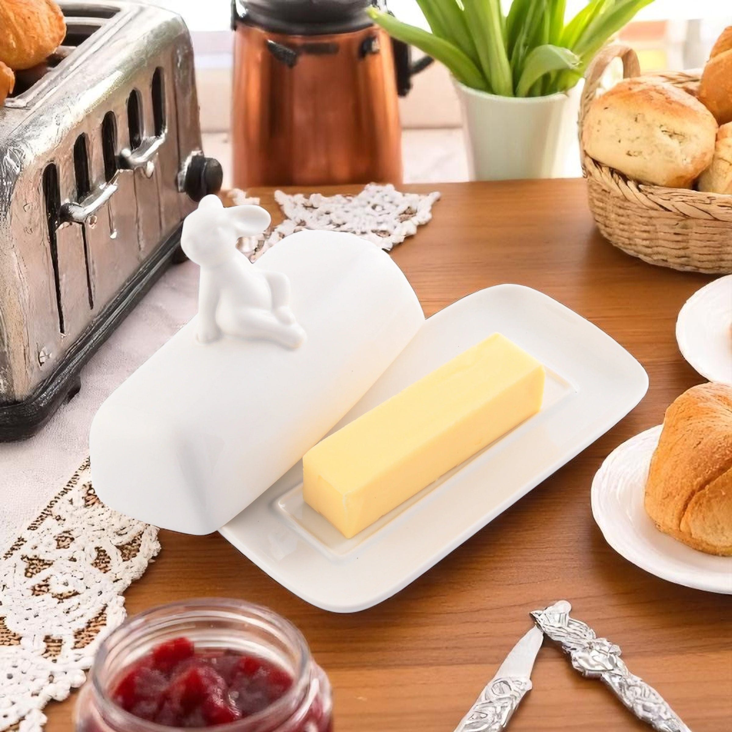 Porcelain Sitting Bunny Butter Dish