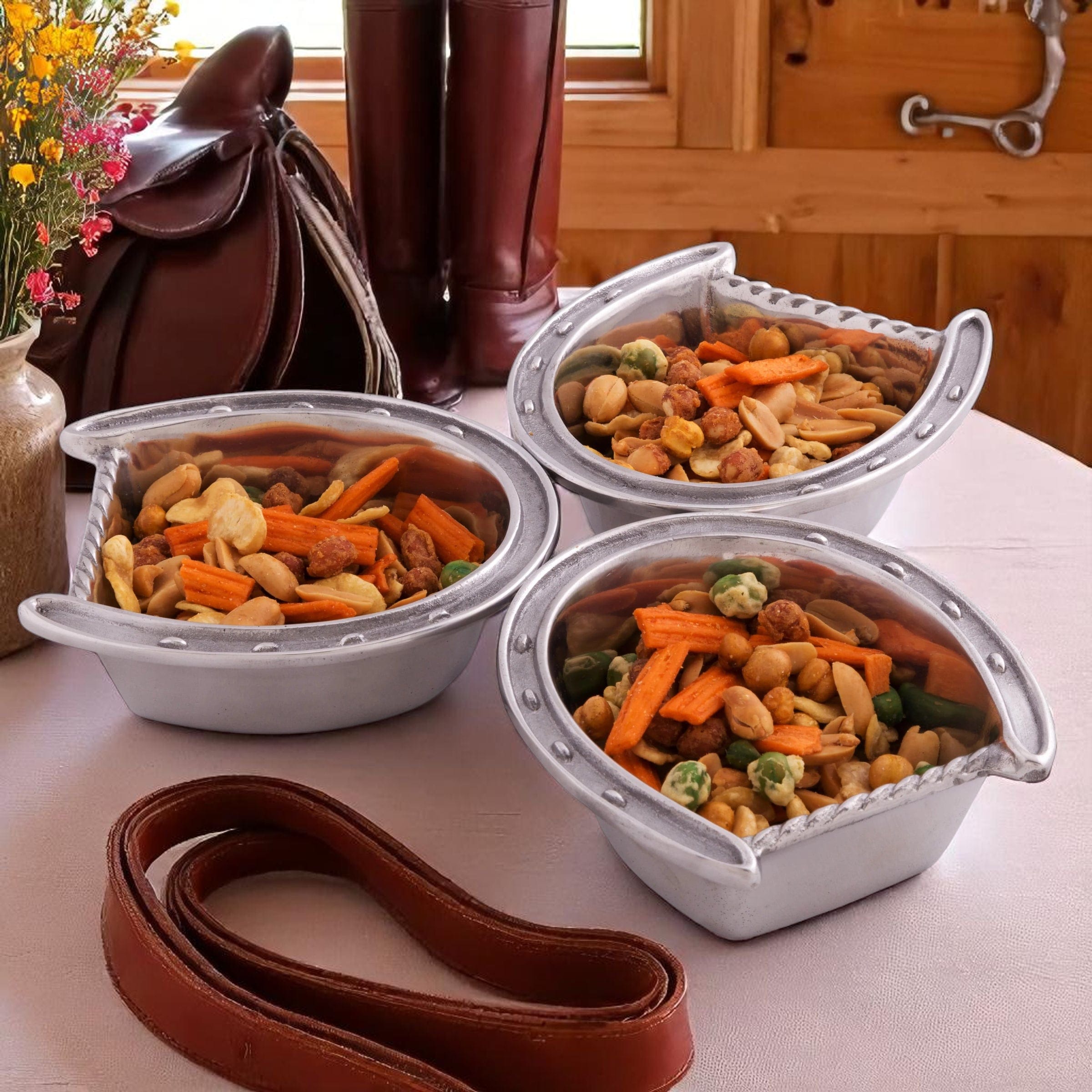 Horseshoe 3-Bowl Bowl