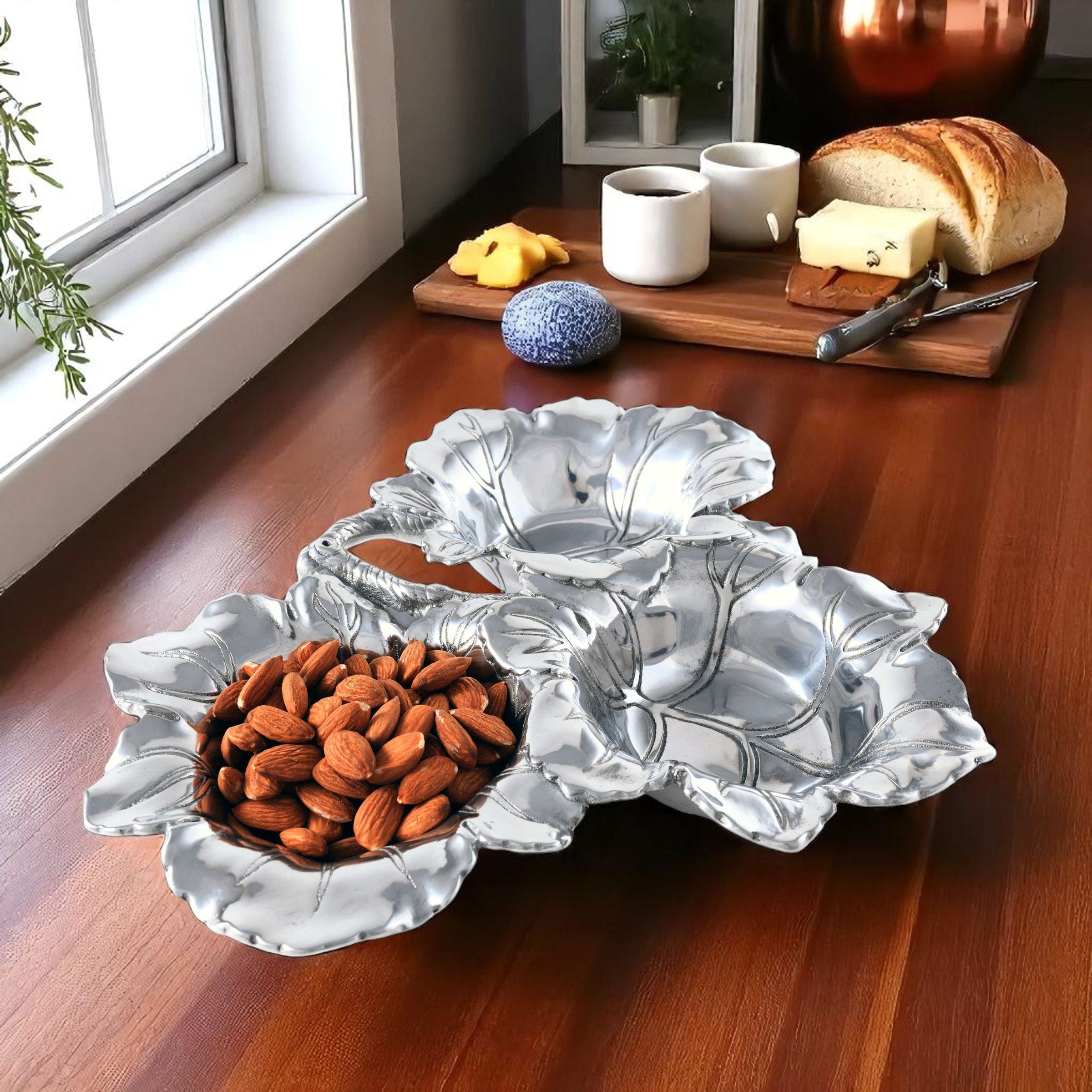 Grape 3-Bowl Bowl