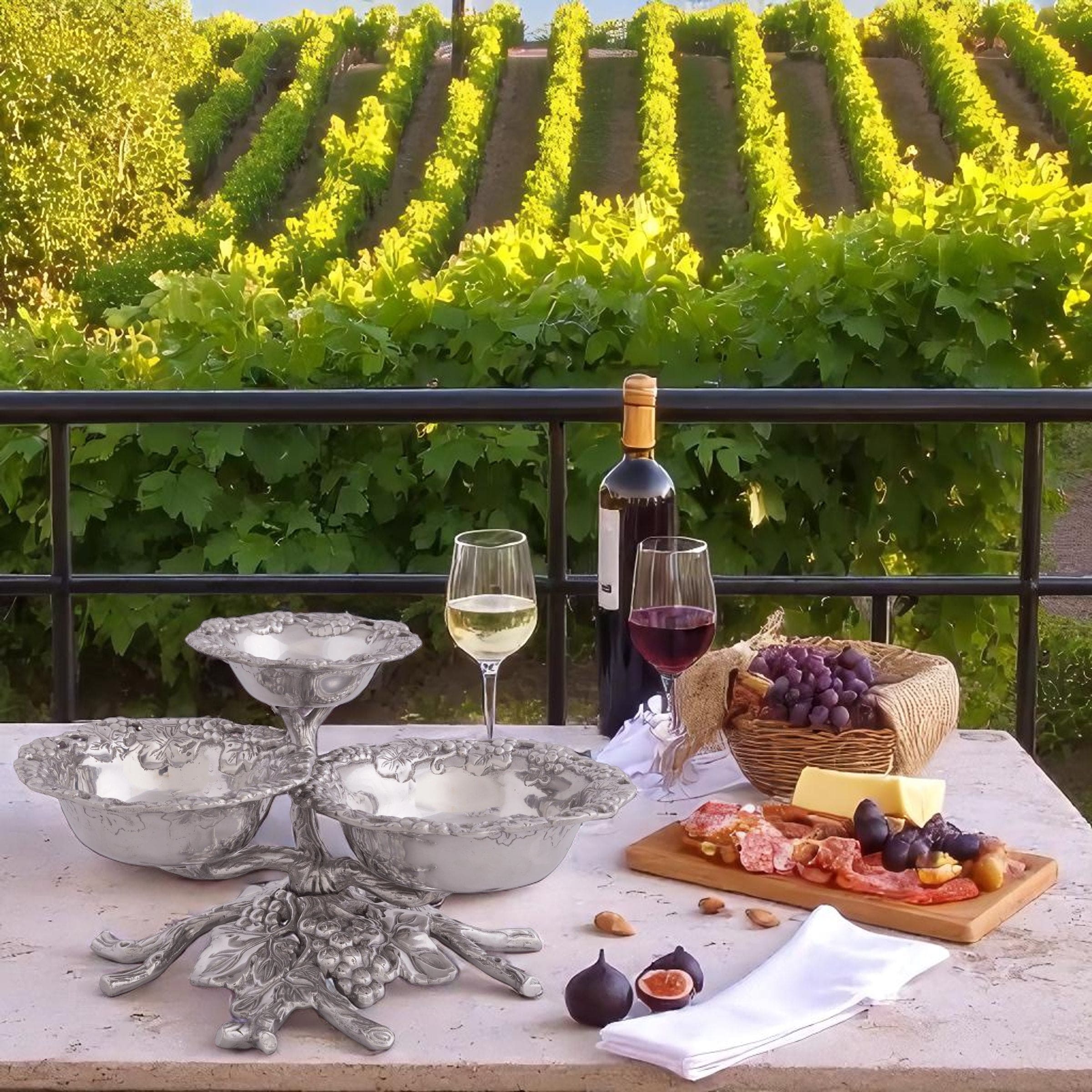 Grape 3-Tiered Bowl