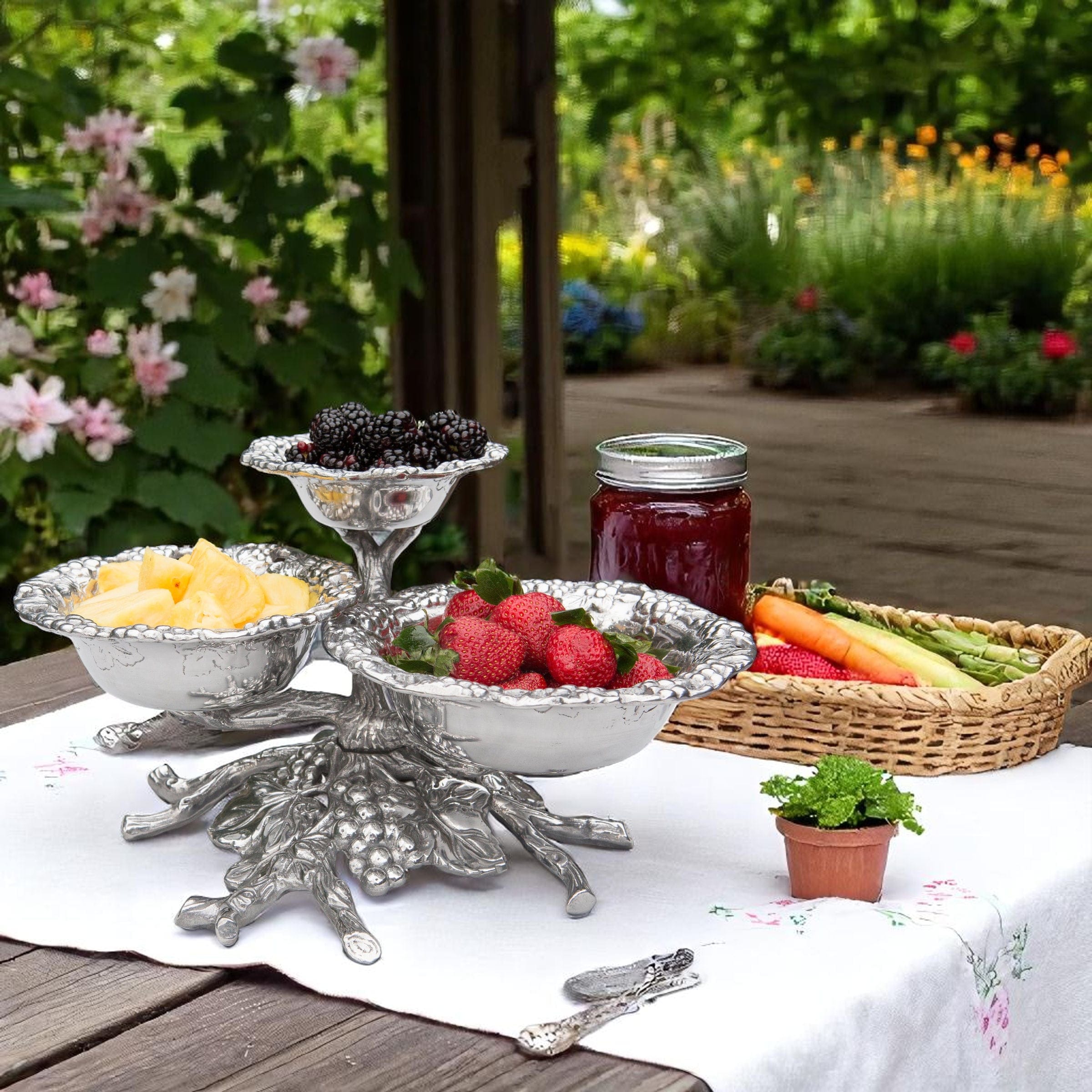 Grape 3-Tiered Bowl