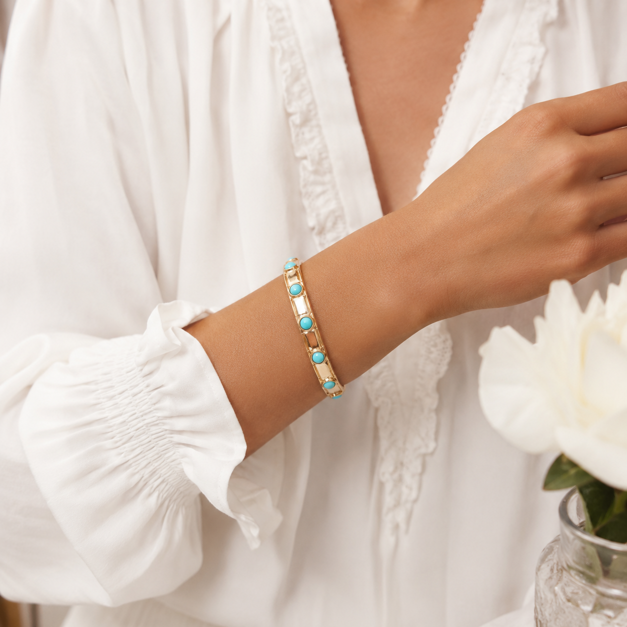 Turquoise & Gold Hammered Bracelet