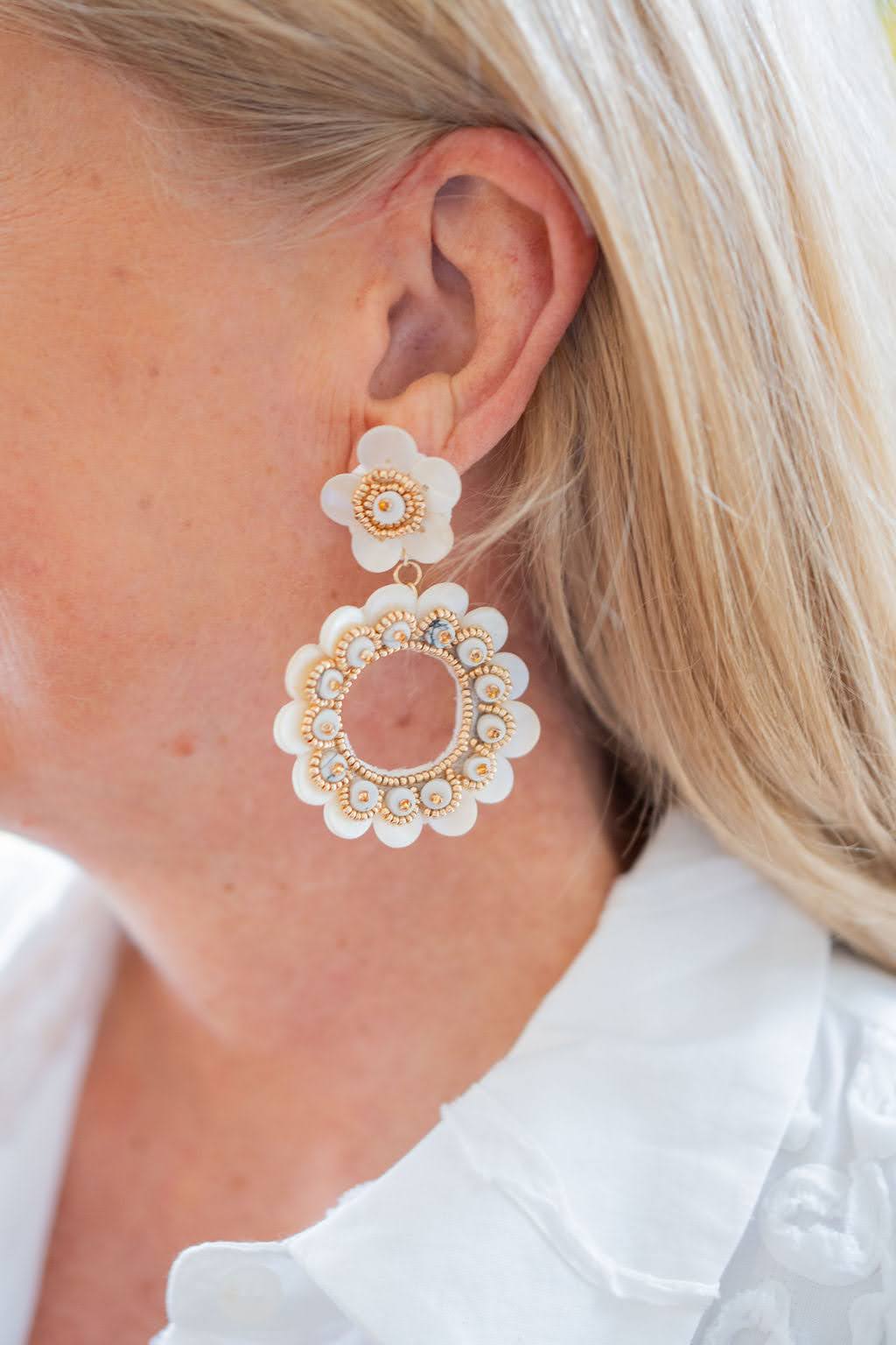 Kara Seashell Earring