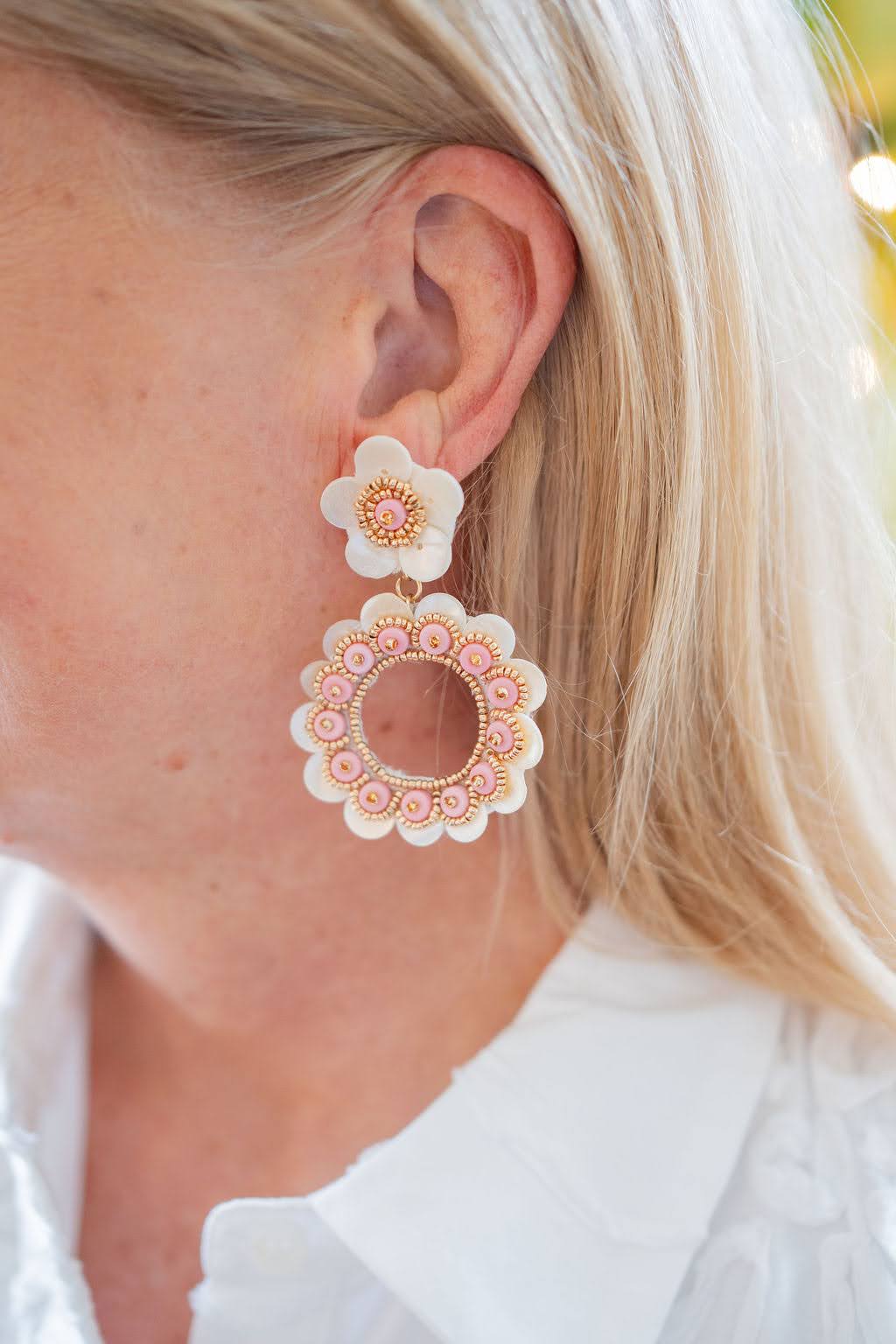 Kara Seashell Earring
