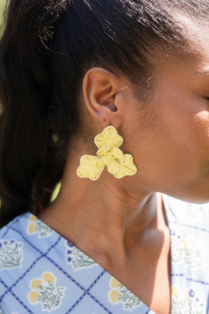 Kaia - Raffia Flower Earring