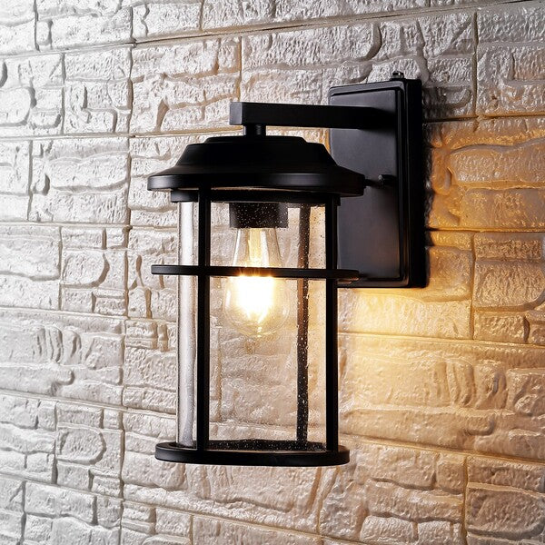 Safavieh Cianna Outdoor Wall Sconce , PLT4017